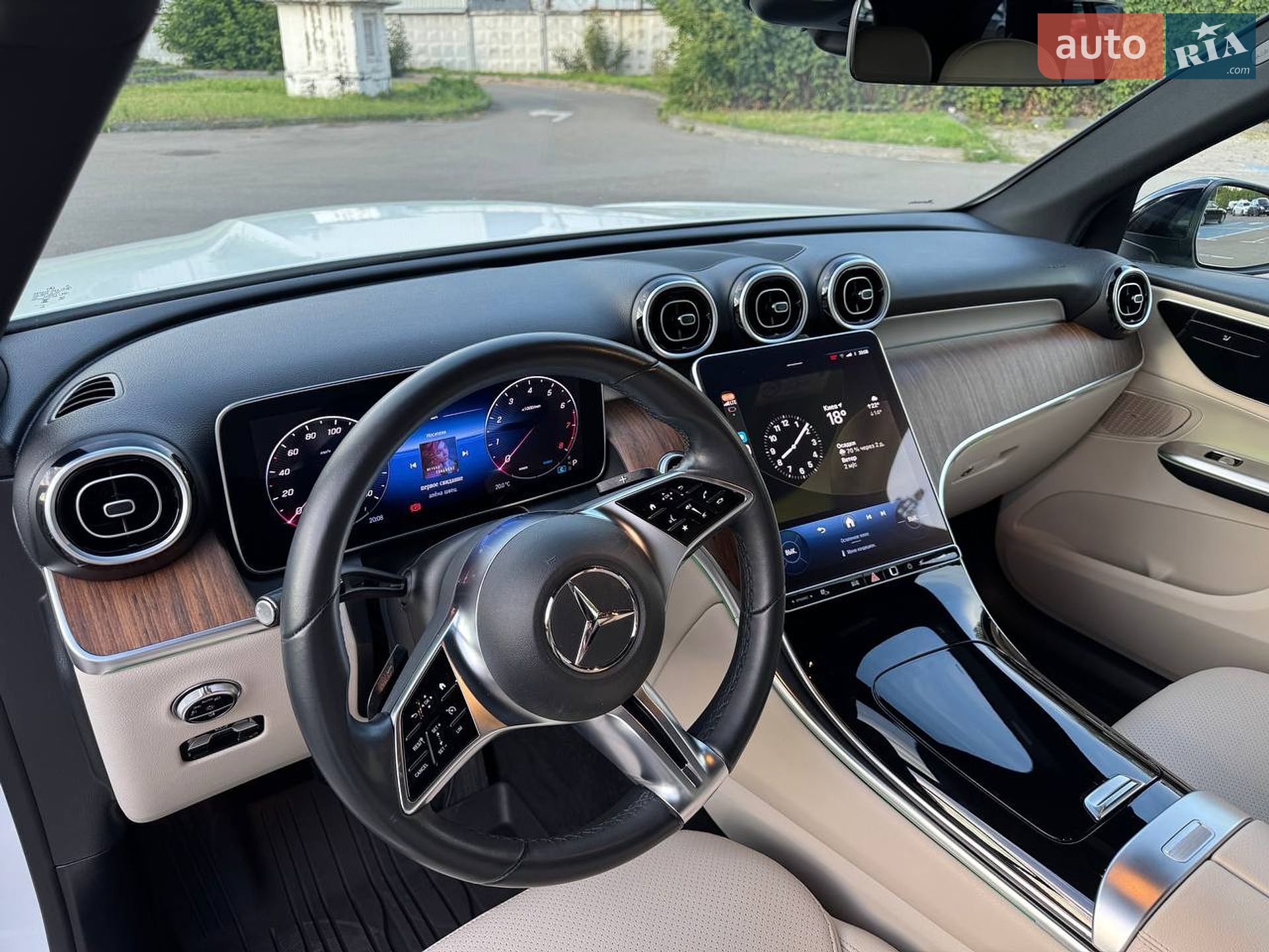 Mercedes-Benz GLC-Class 2022 VIN W1NKM5BB4PF009115 фото оголошення 11 з 16