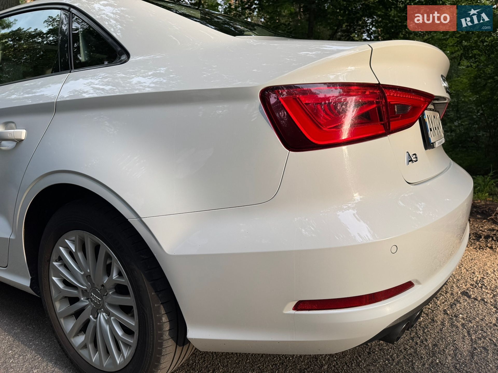 Audi A3 2016 VIN WAUZZZ8V7H1000971 фото оголошення 18 з 39
