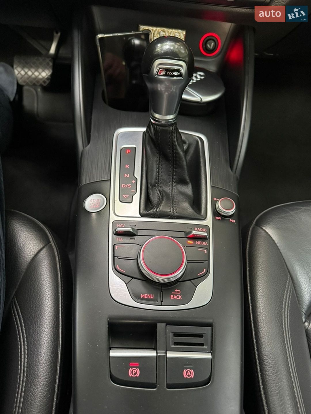 Audi A3 2016 VIN WAUZZZ8V7H1000971 фото оголошення 21 з 39
