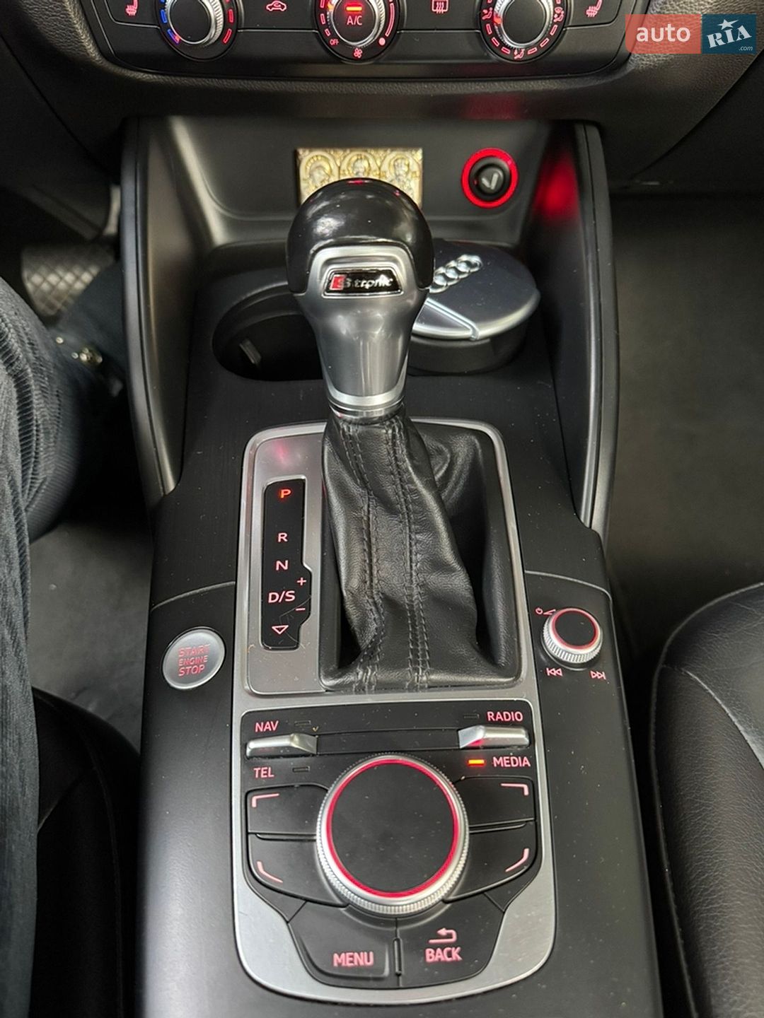 Audi A3 2016 VIN WAUZZZ8V7H1000971 фото оголошення 31 з 39