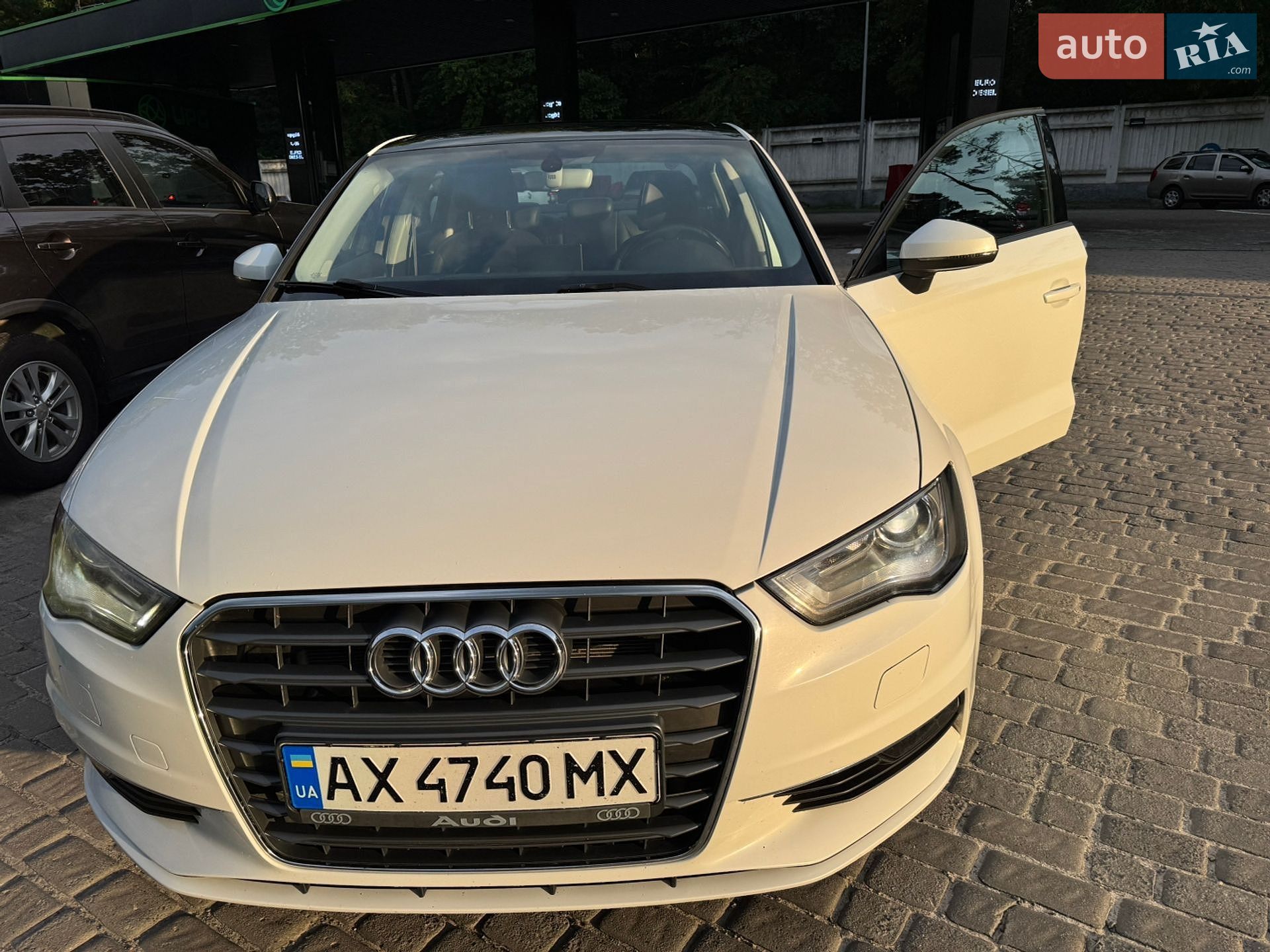 Audi A3 2016 VIN WAUZZZ8V7H1000971 фото оголошення 10 з 39