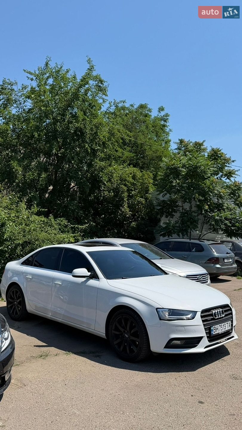 Audi A4 2012 VIN WAUFFAFL5DN027443 фото оголошення 5 з 16