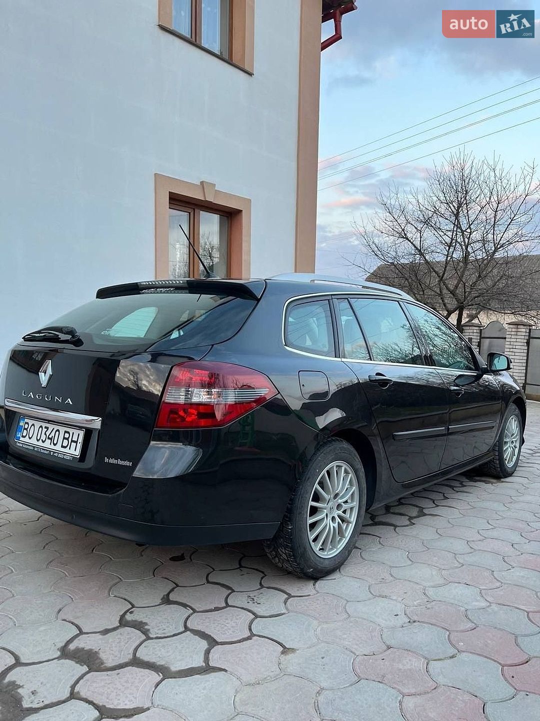 Renault Laguna 2011 VIN VF1KT1R0644554499 фото оголошення 2 з 15