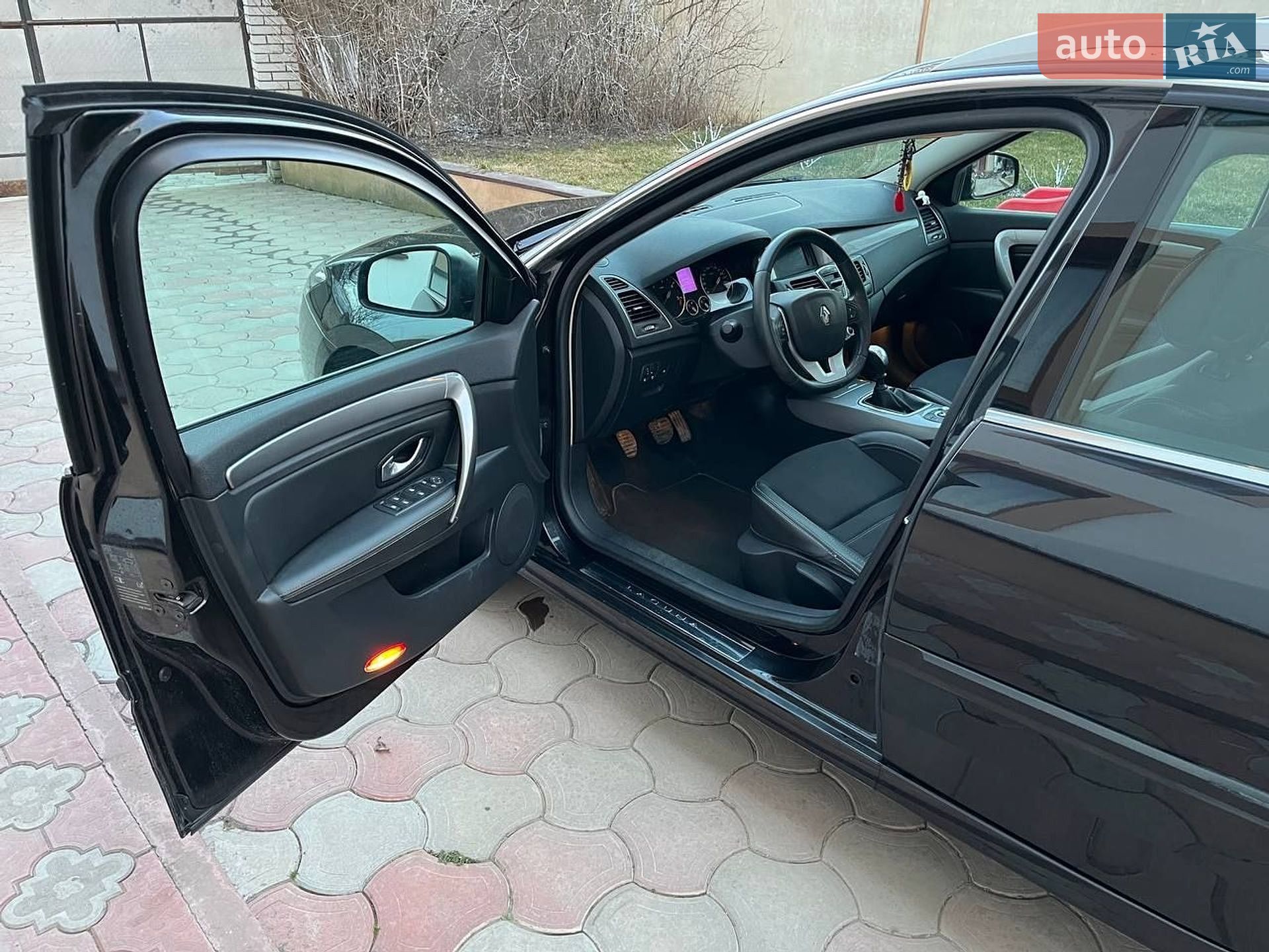 Renault Laguna 2011 VIN VF1KT1R0644554499 фото оголошення 11 з 15