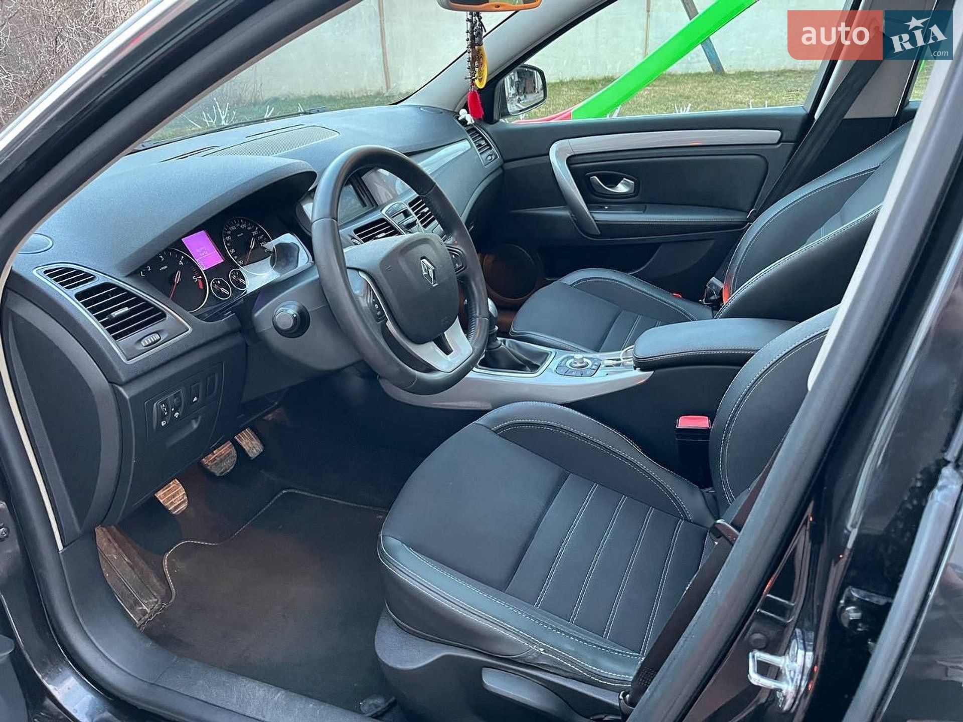 Renault Laguna 2011 VIN VF1KT1R0644554499 фото оголошення 10 з 15