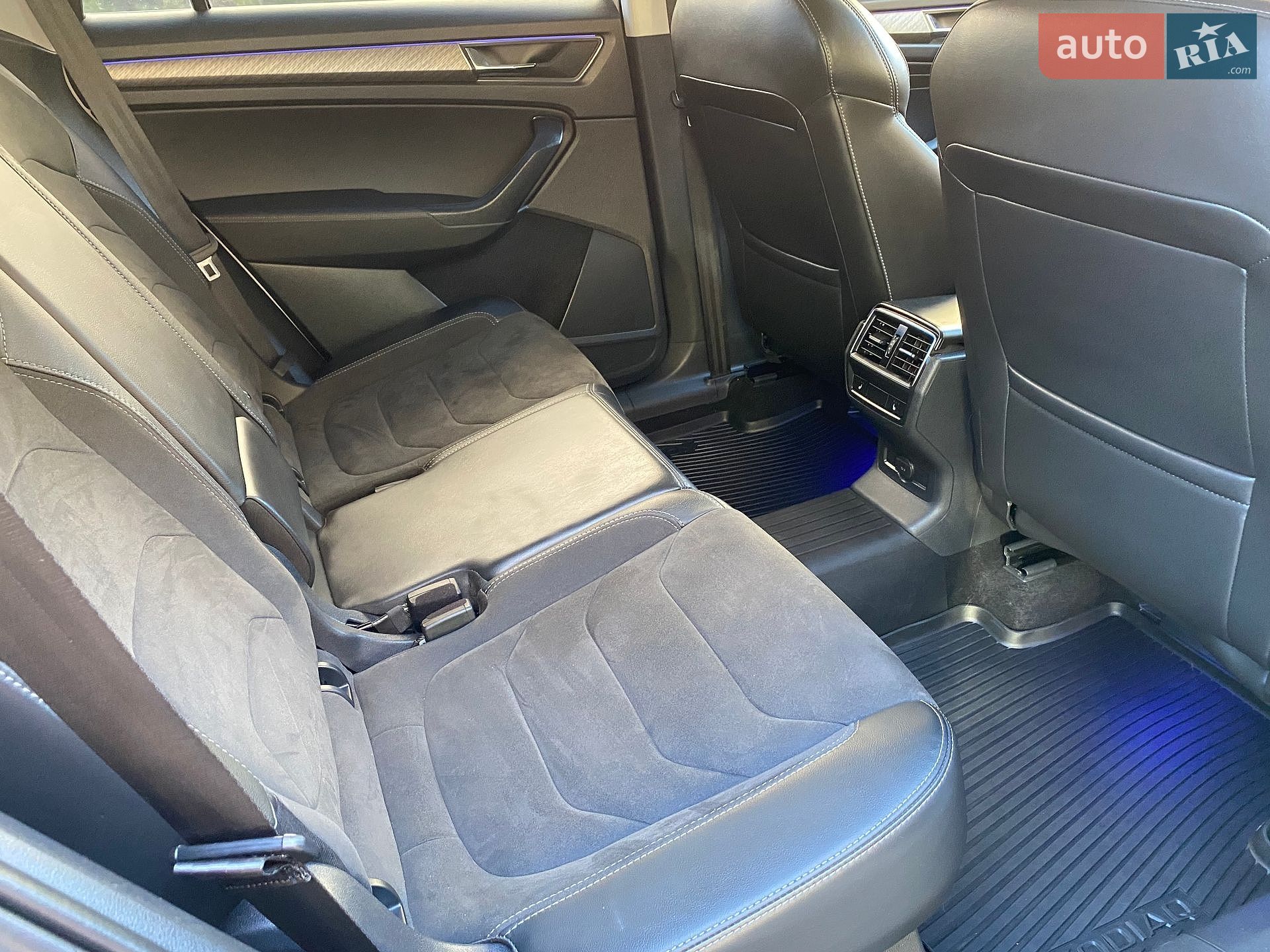 Skoda Kodiaq 2023 VIN TMBLN6NS7RB400165 фото оголошення 11 з 21
