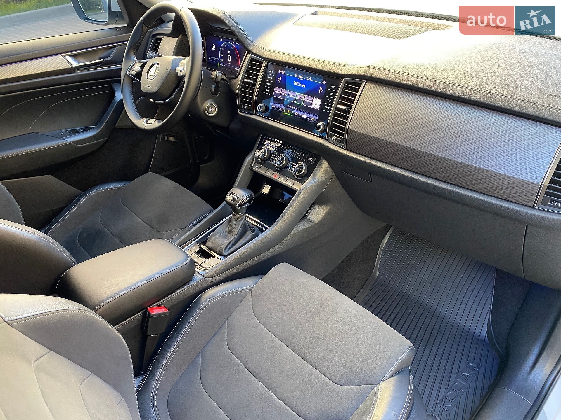 Skoda Kodiaq 2023 VIN TMBLN6NS7RB400165 фото оголошення 10 з 21