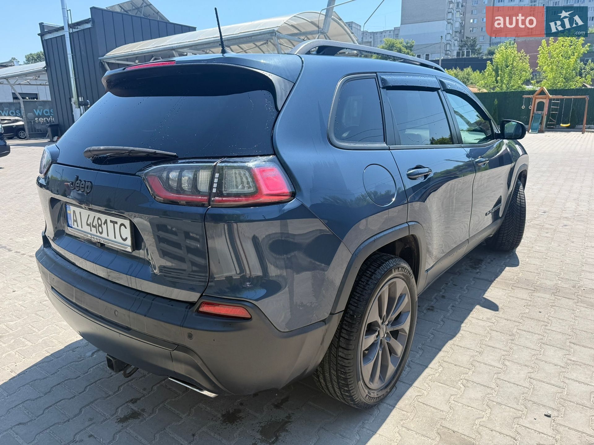 Jeep Cherokee 2021 VIN 1C4PJLMX0MD207782 фото оголошення 12 з 30