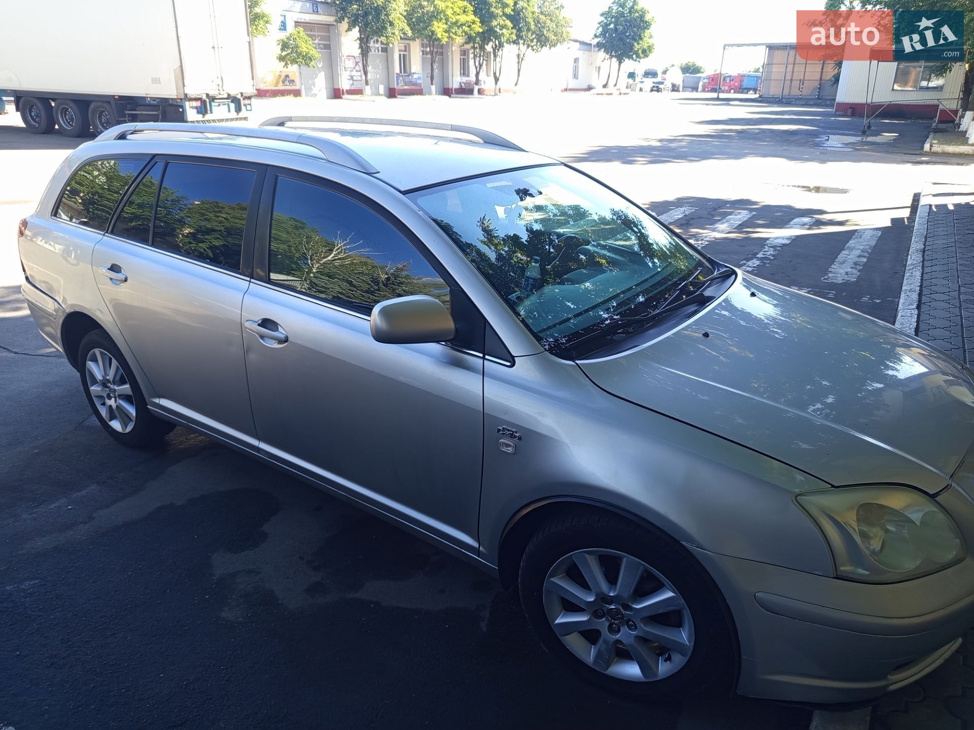 Toyota Avensis 2003 VIN SB1EW56L70E009076 фото оголошення 4 з 7