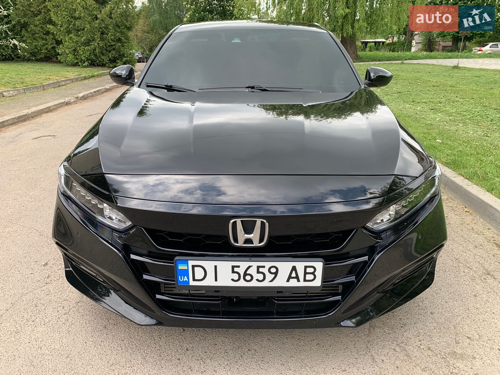 Honda Accord 2019 VIN 1HGCV1F38KA104496 фото оголошення 69 з 101