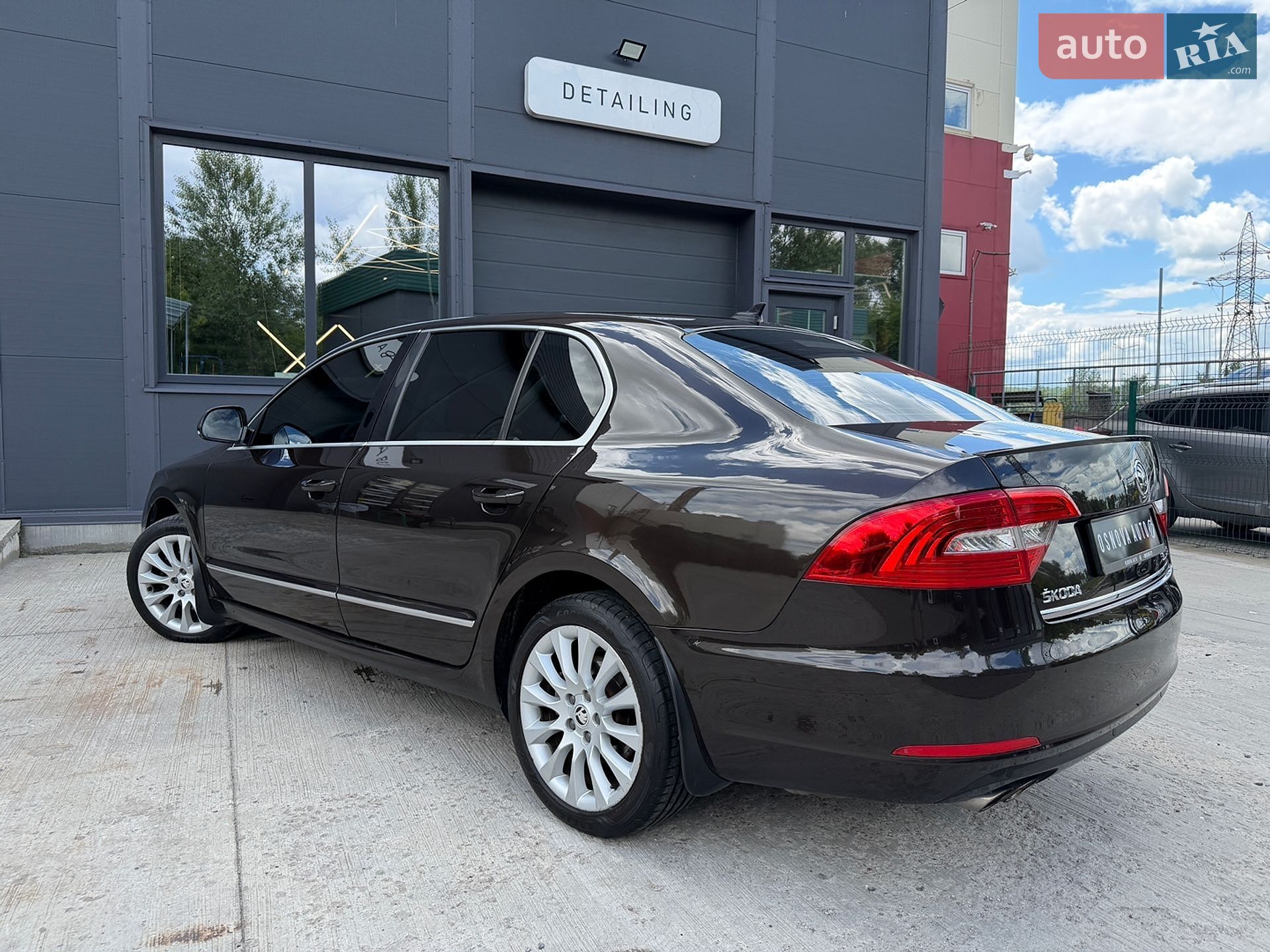 Skoda Superb 2013 VIN TMBAB43T6EB300178 фото оголошення 13 з 41