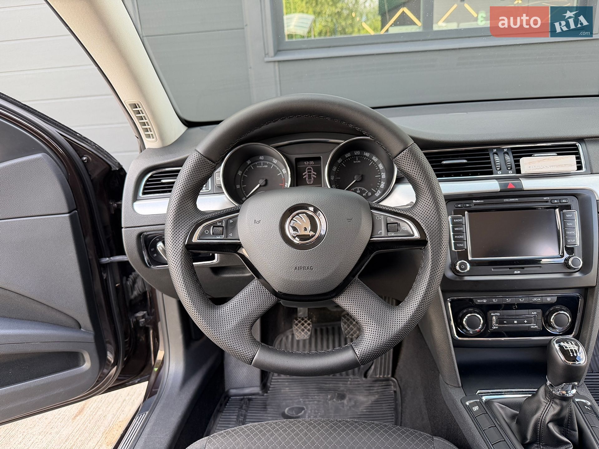 Skoda Superb 2013 VIN TMBAB43T6EB300178 фото оголошення 34 з 41