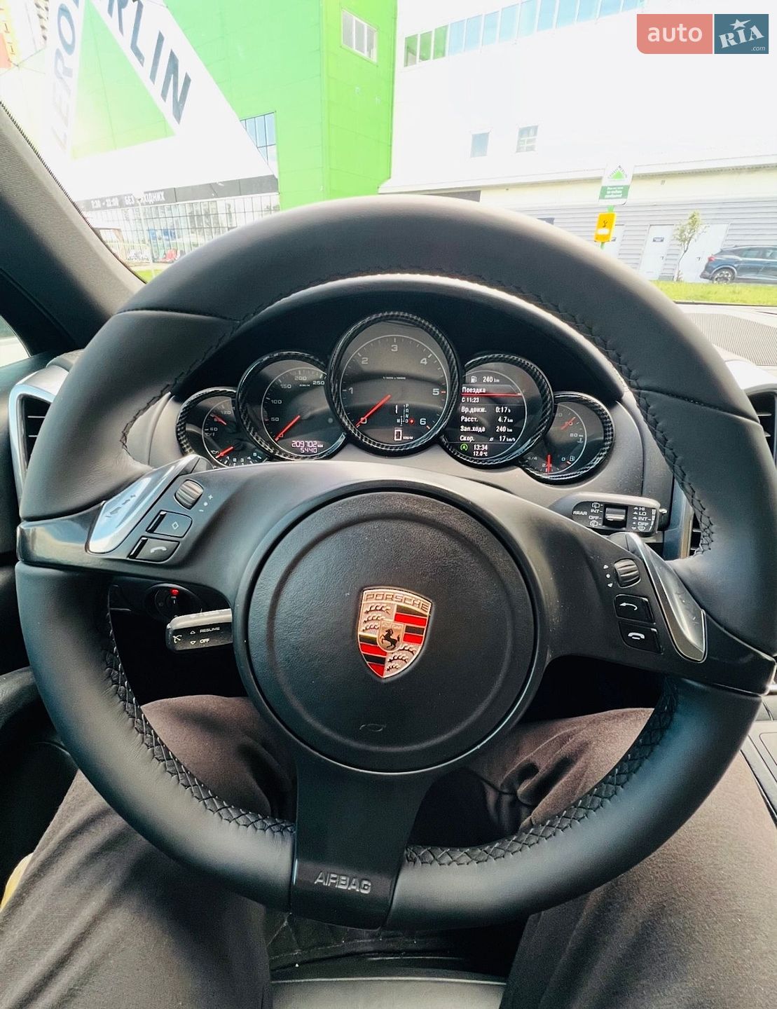Porsche Cayenne 2011 VIN WP1ZZZ92ZCLA20749 фото оголошення 6 з 24