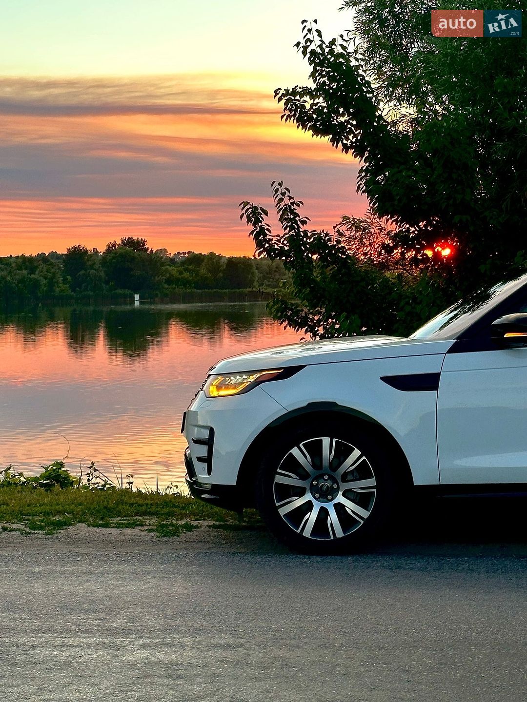 Land Rover Discovery 2018 VIN SALRT2RV1JA054128 фото оголошення 3 з 67
