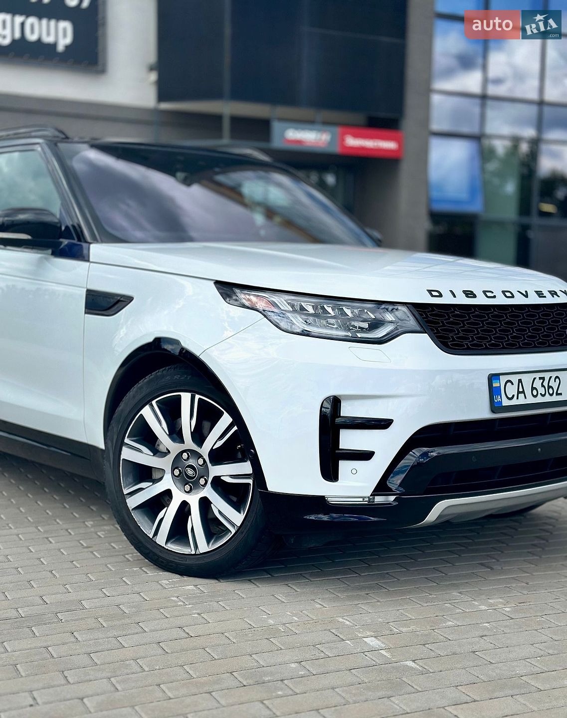 Land Rover Discovery 2018 VIN SALRT2RV1JA054128 фото оголошення 10 з 67