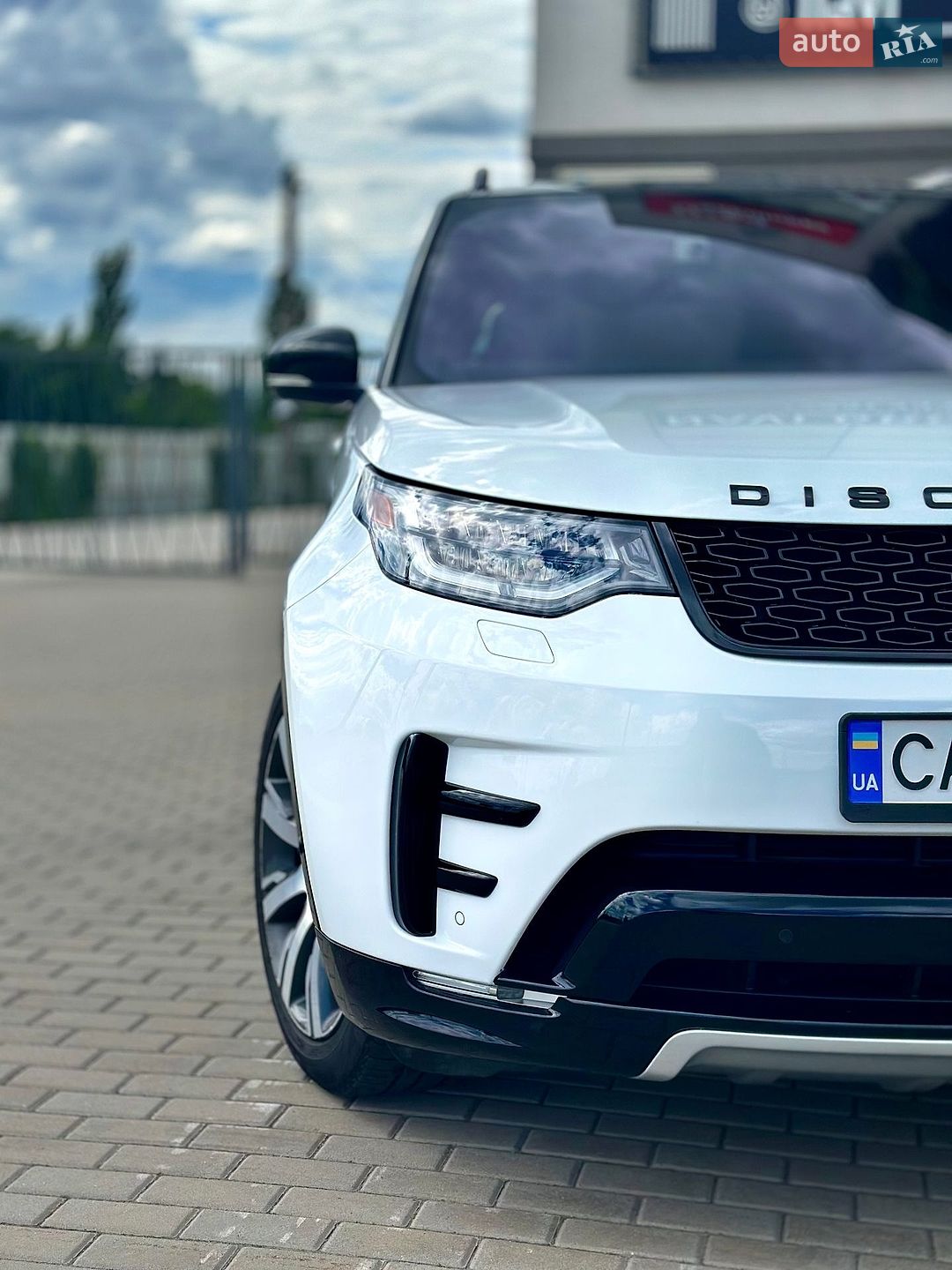Land Rover Discovery 2018 VIN SALRT2RV1JA054128 фото оголошення 15 з 67