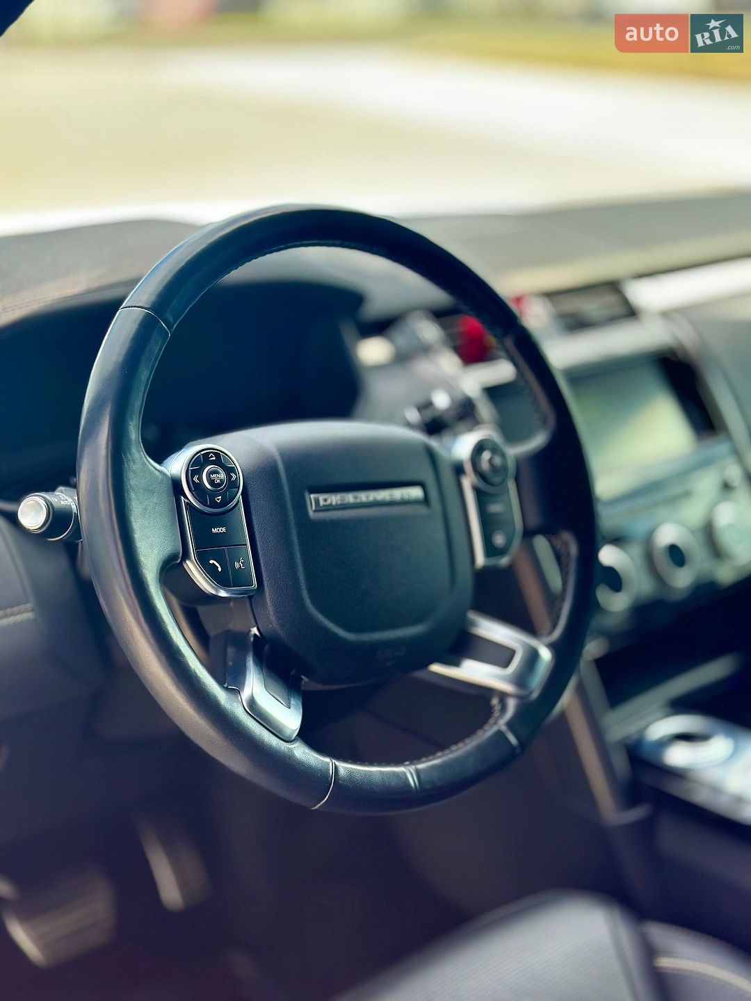 Land Rover Discovery 2018 VIN SALRT2RV1JA054128 фото оголошення 27 з 67