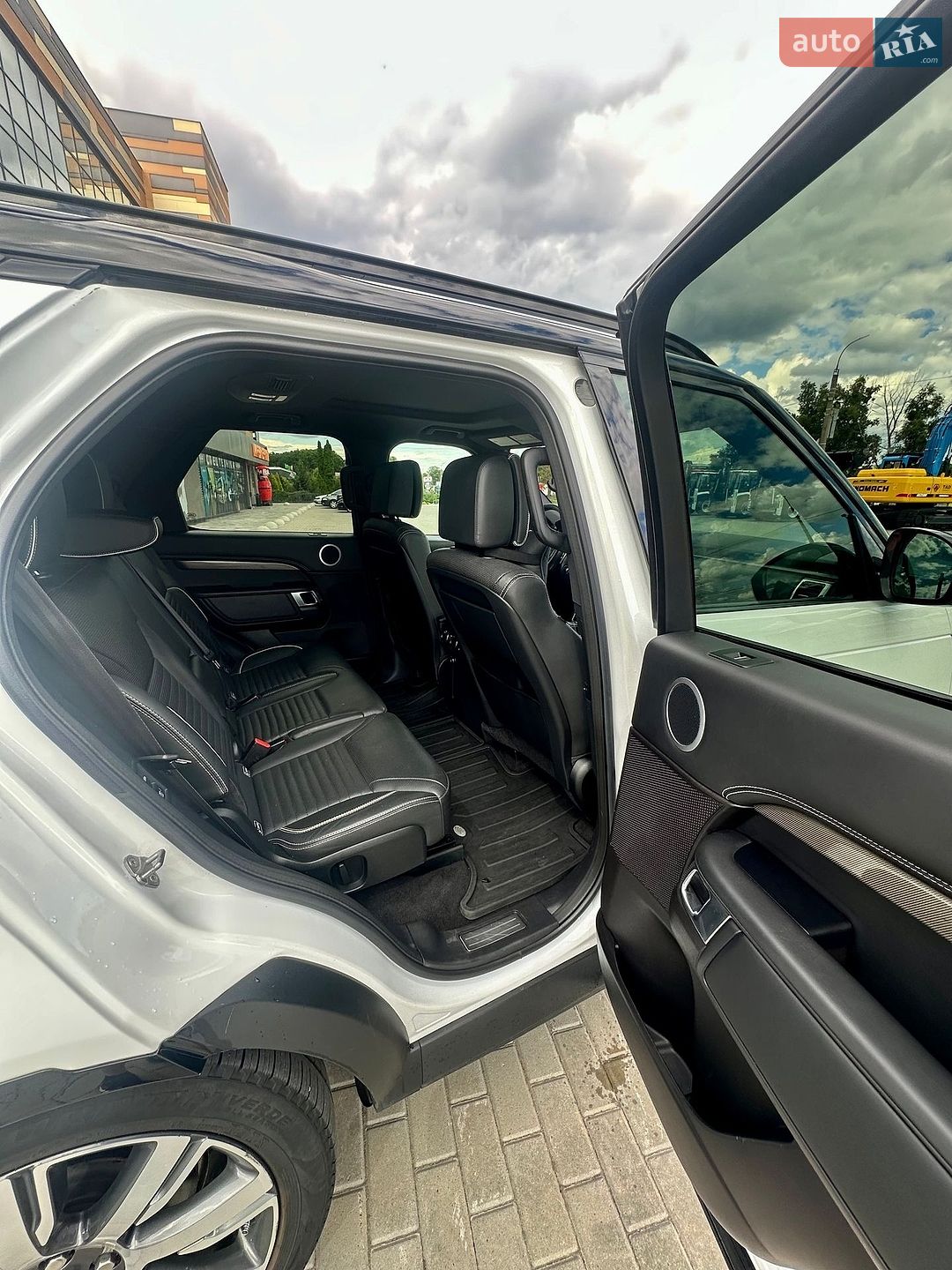 Land Rover Discovery 2018 VIN SALRT2RV1JA054128 фото оголошення 38 з 67