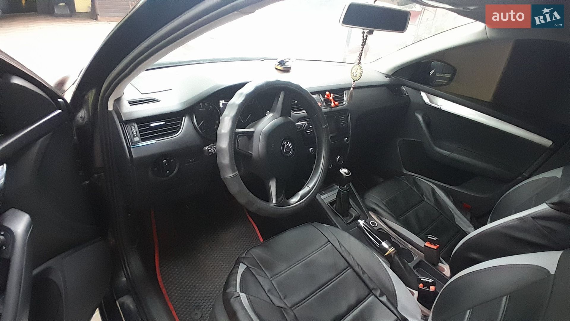 Skoda Octavia 2015 VIN TMBAG7NE1G0071067 фото оголошення 3 з 10