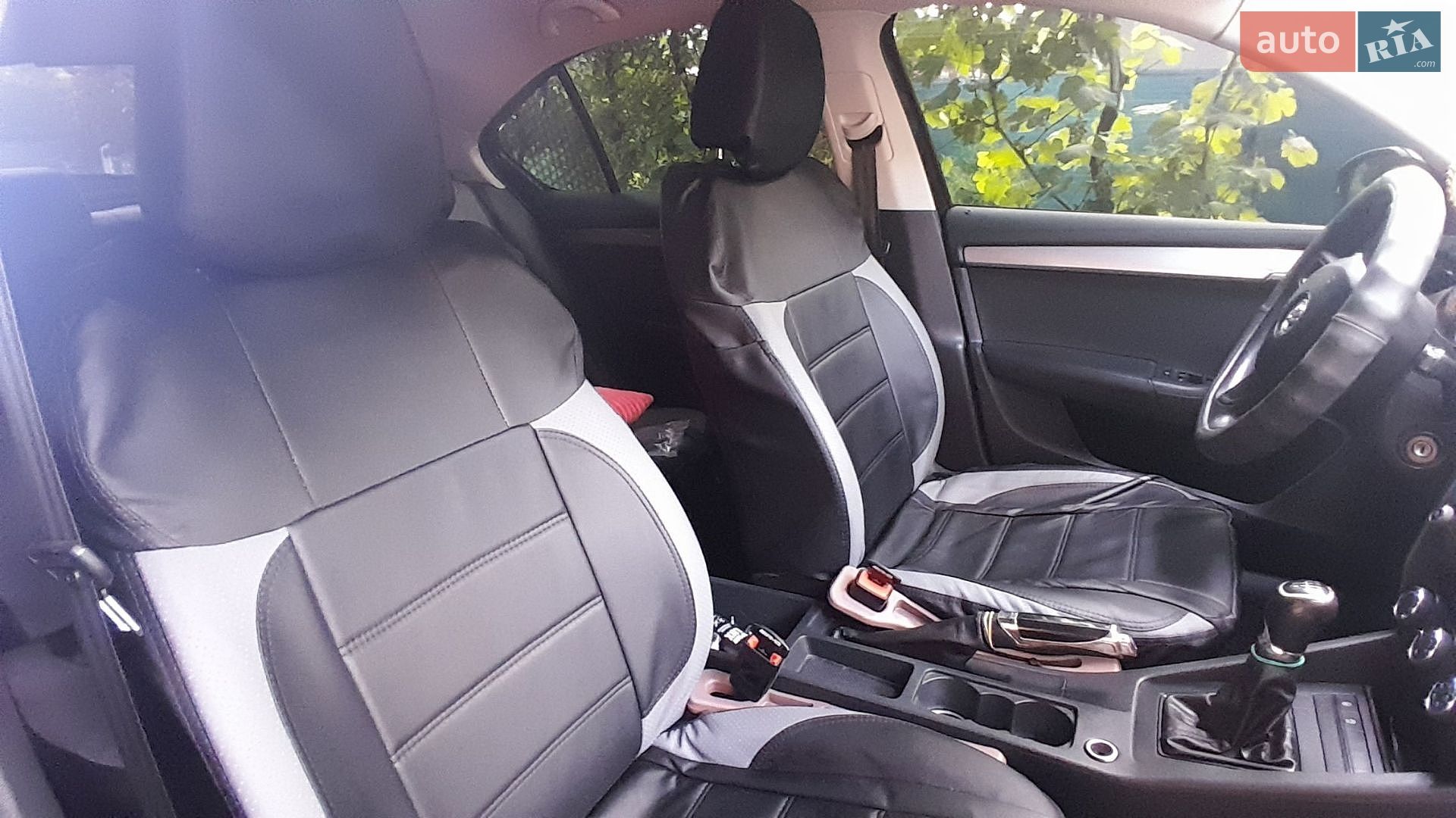 Skoda Octavia 2015 VIN TMBAG7NE1G0071067 фото оголошення 9 з 10