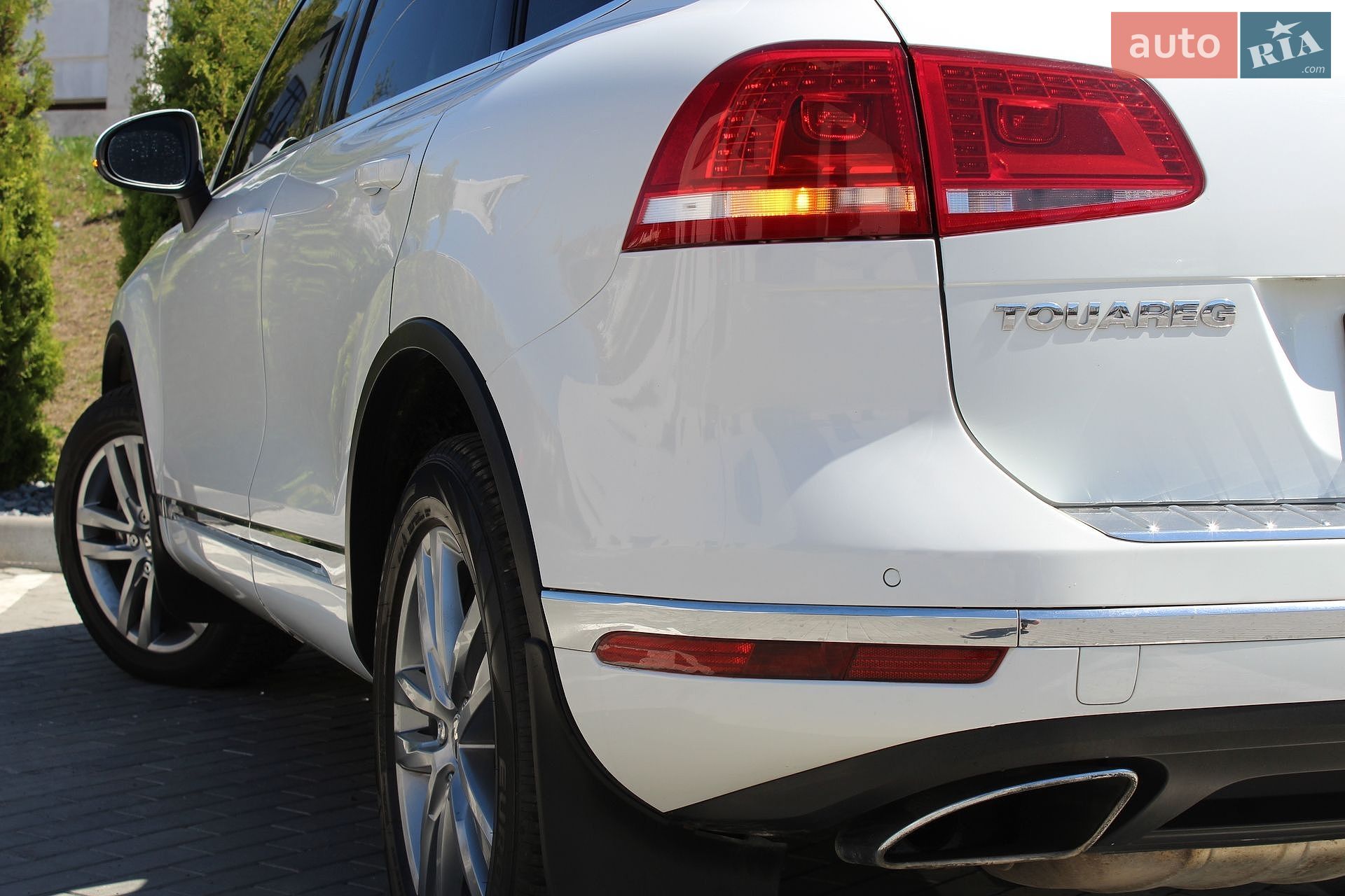 Volkswagen Touareg 2015 VIN WVGZZZ7PZFD021023 фото оголошення 2 з 42