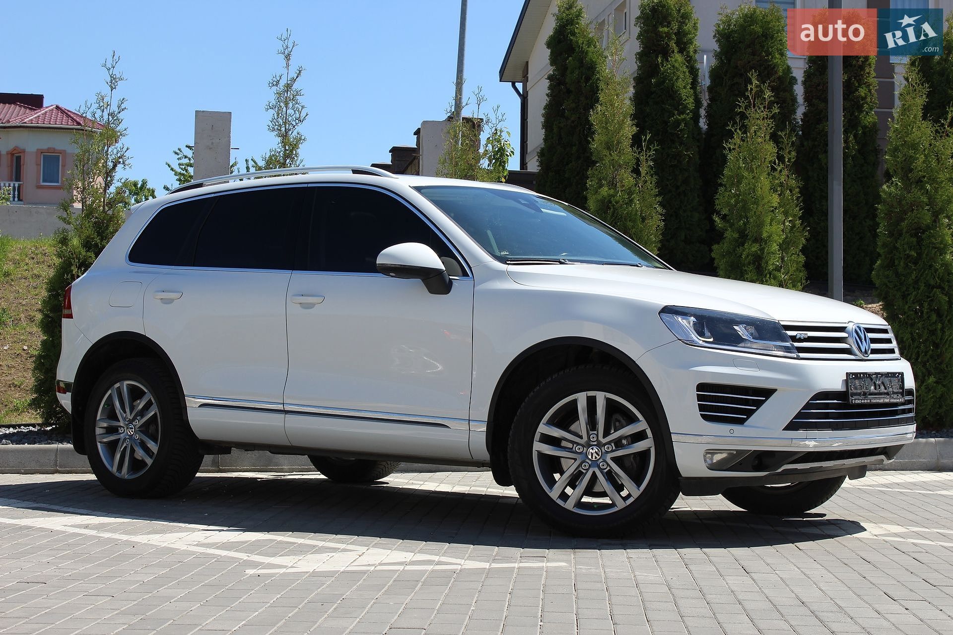Volkswagen Touareg 2015 VIN WVGZZZ7PZFD021023 фото оголошення 10 з 42
