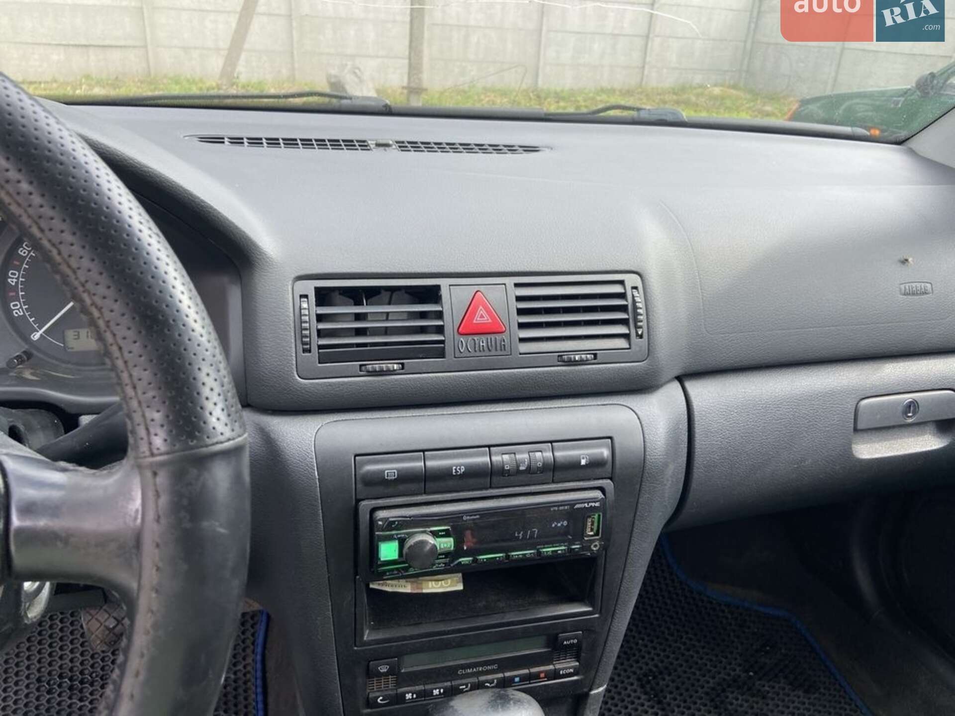 Skoda Octavia 2003 VIN TMBGE21U432777111 фото оголошення 2 з 9