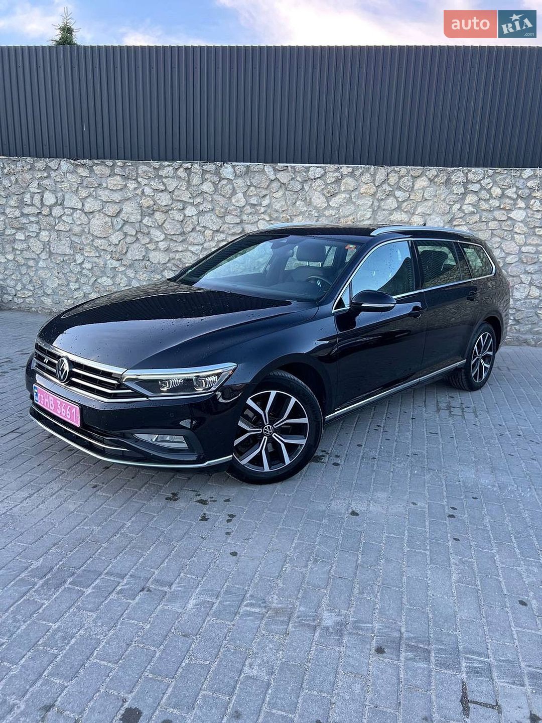 Volkswagen Passat 2021 VIN WVWZZZ3CZME080619 фото оголошення 26 з 131