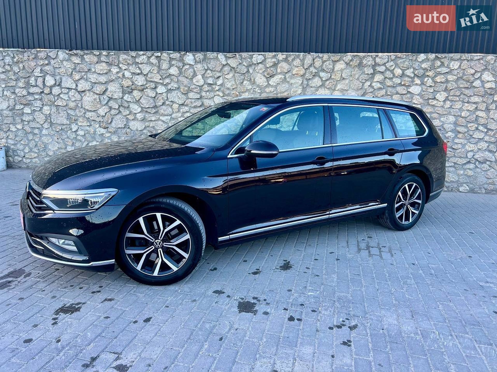 Volkswagen Passat 2021 VIN WVWZZZ3CZME080619 фото оголошення 35 з 131
