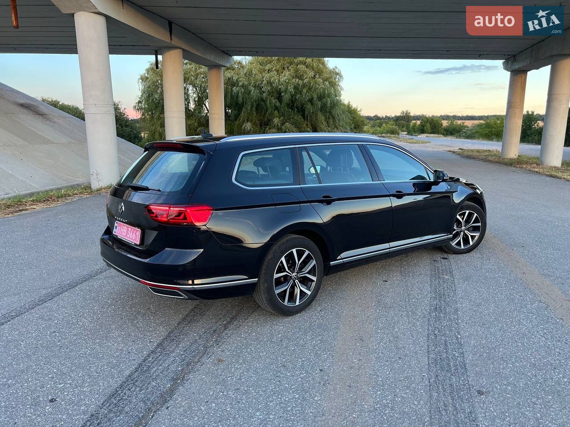 Volkswagen Passat 2021 VIN WVWZZZ3CZME080619 фото оголошення 80 з 131