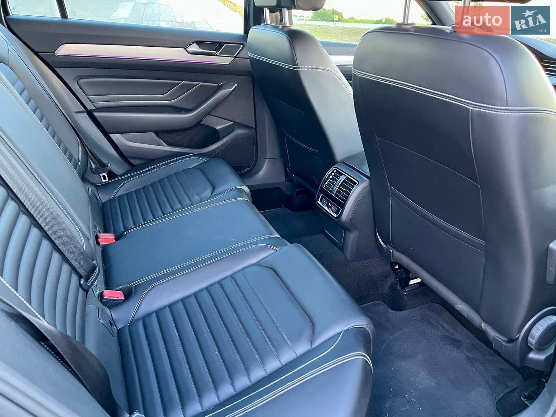 Volkswagen Passat 2021 VIN WVWZZZ3CZME080619 фото оголошення 101 з 131