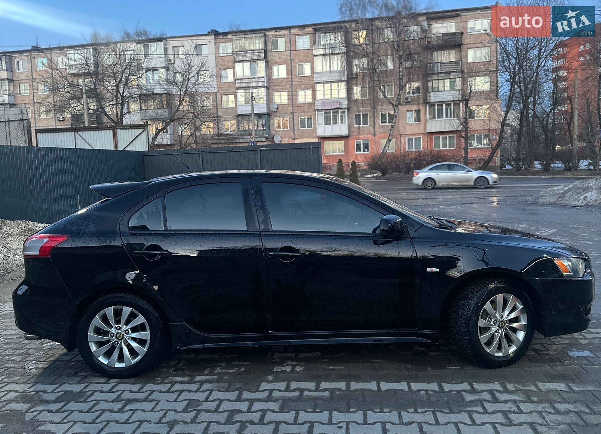Mitsubishi Lancer 2009 VIN JMBLNCX3A9U007032 фото оголошення 13 з 14