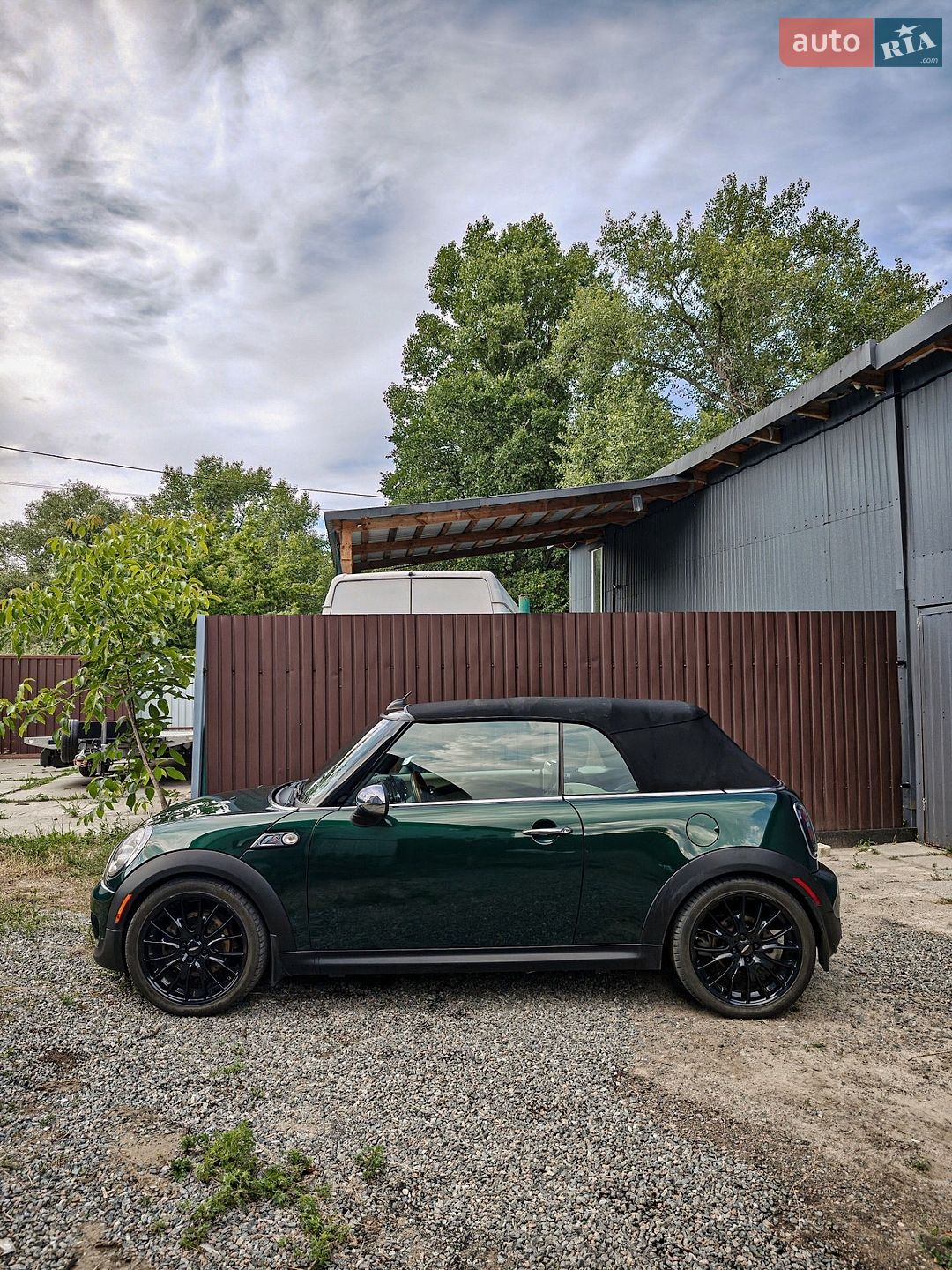 MINI Convertible 2011 VIN WMWZP3C53BTX84409 фото оголошення 14 з 42