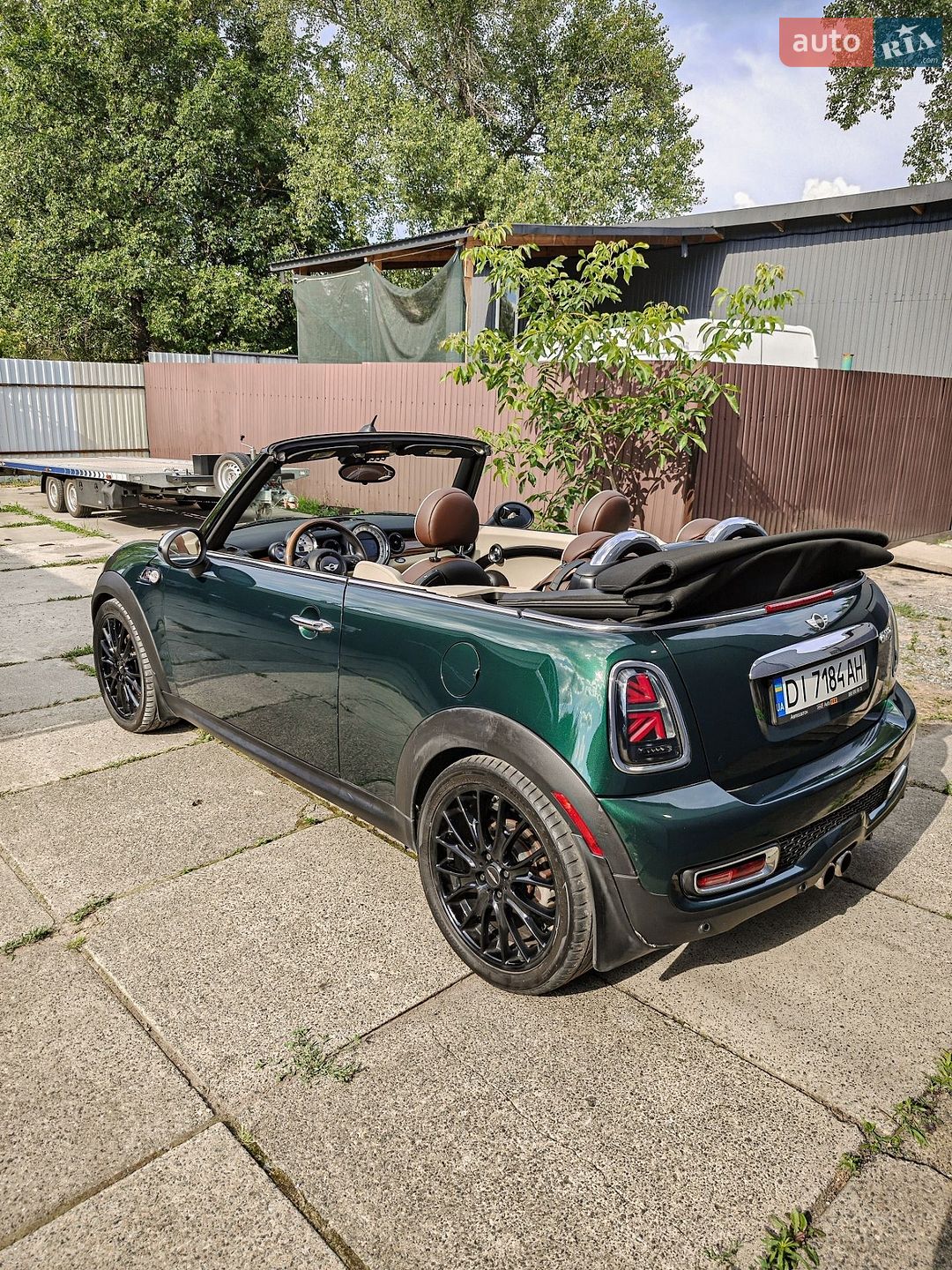 MINI Convertible 2011 VIN WMWZP3C53BTX84409 фото оголошення 19 з 42