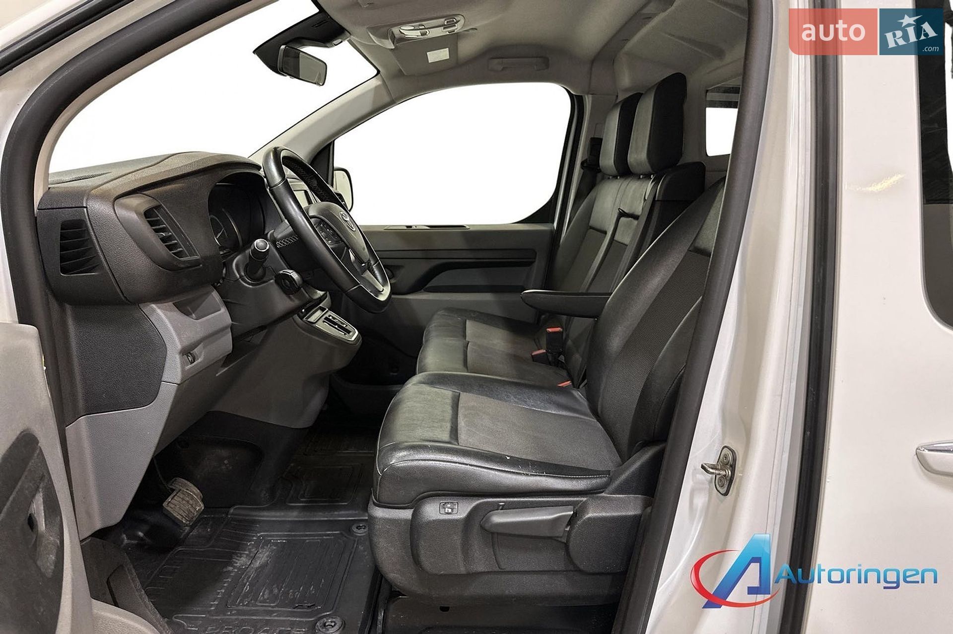 Toyota Proace 2022 VIN YARV1ZKXZGZ209015 фото оголошення 8 з 25