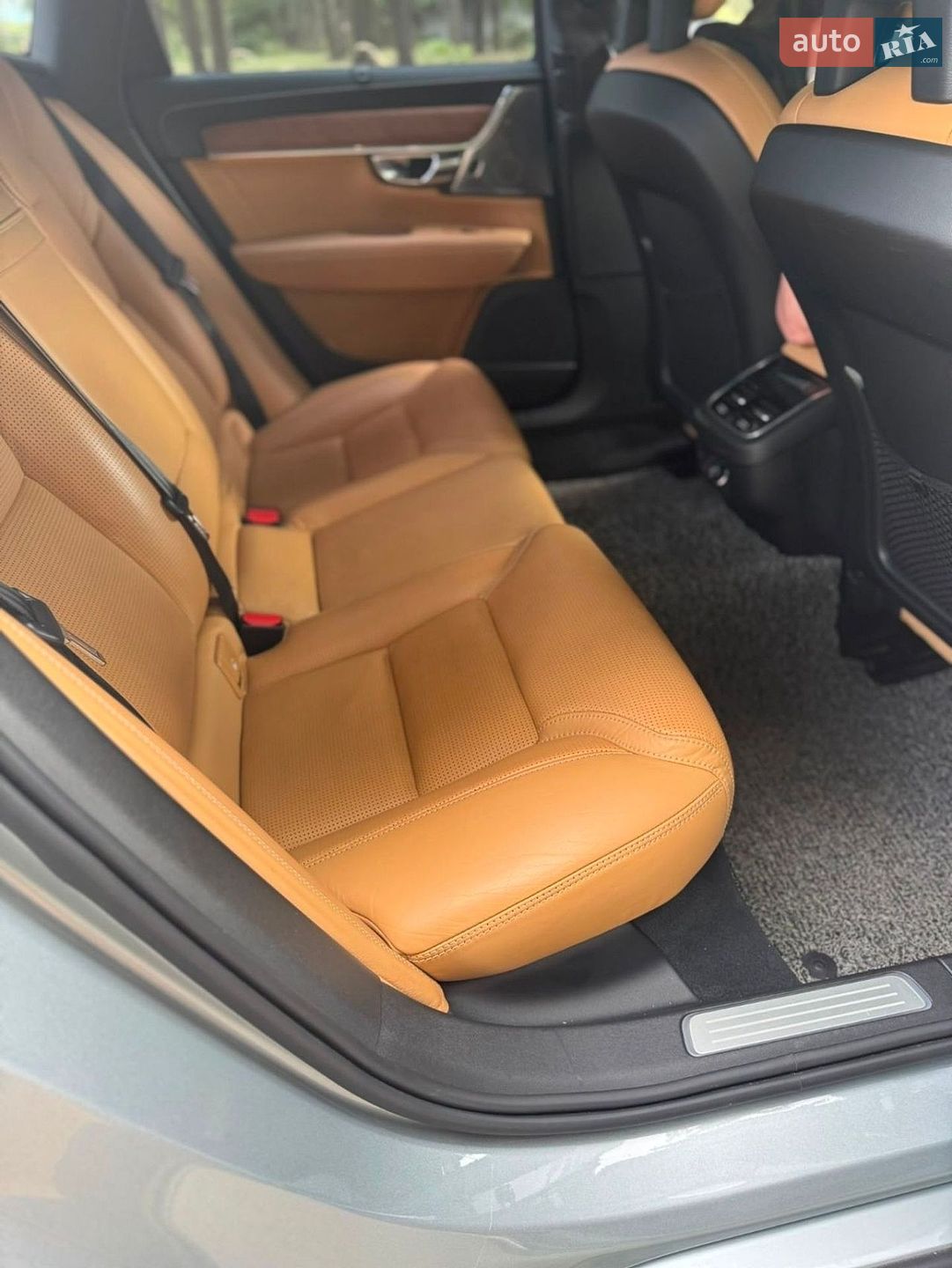 Volvo S90 2018 VIN YV1PSA8ADJ1036748 фото оголошення 18 з 18