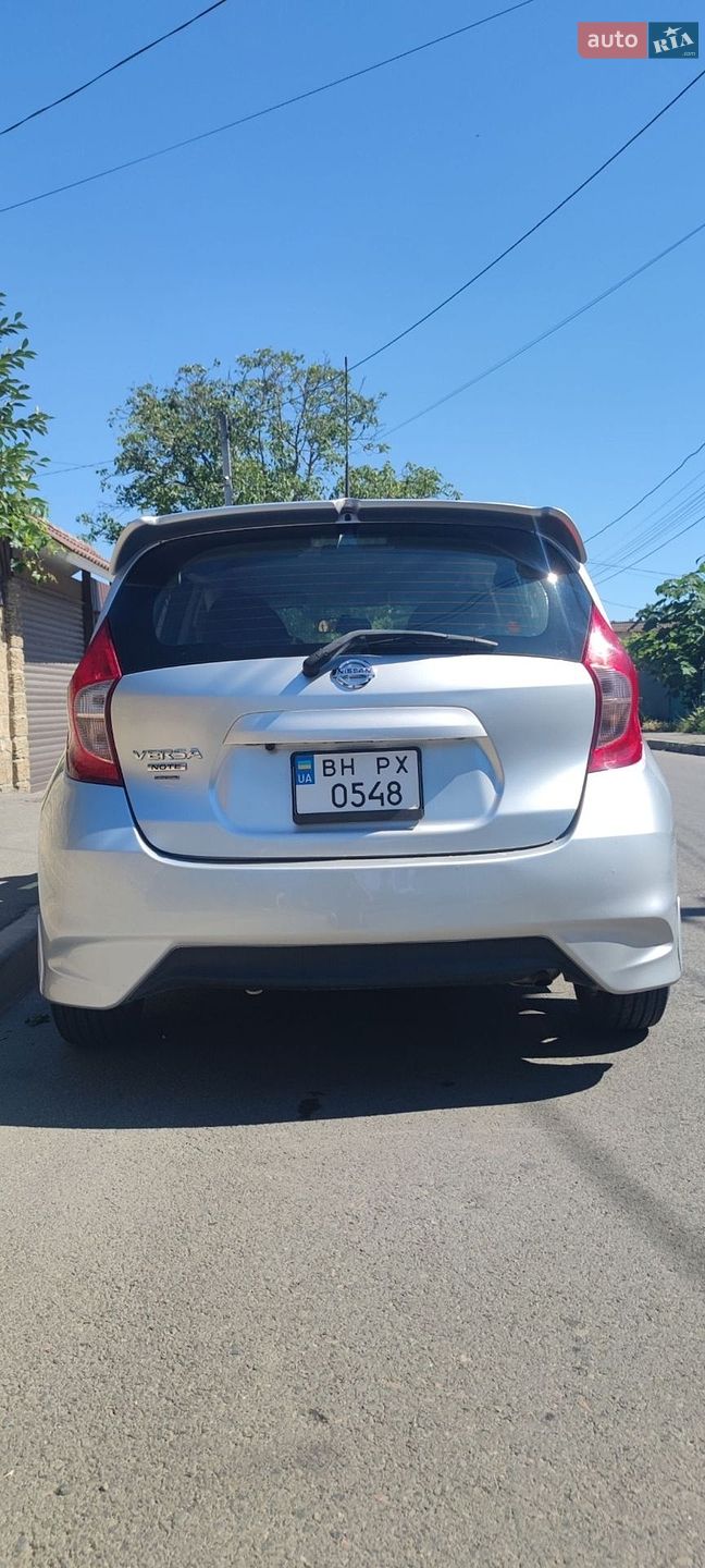 Nissan Versa Note 2017 VIN 3N1CE2CP6HL379784 фото оголошення 3 з 35