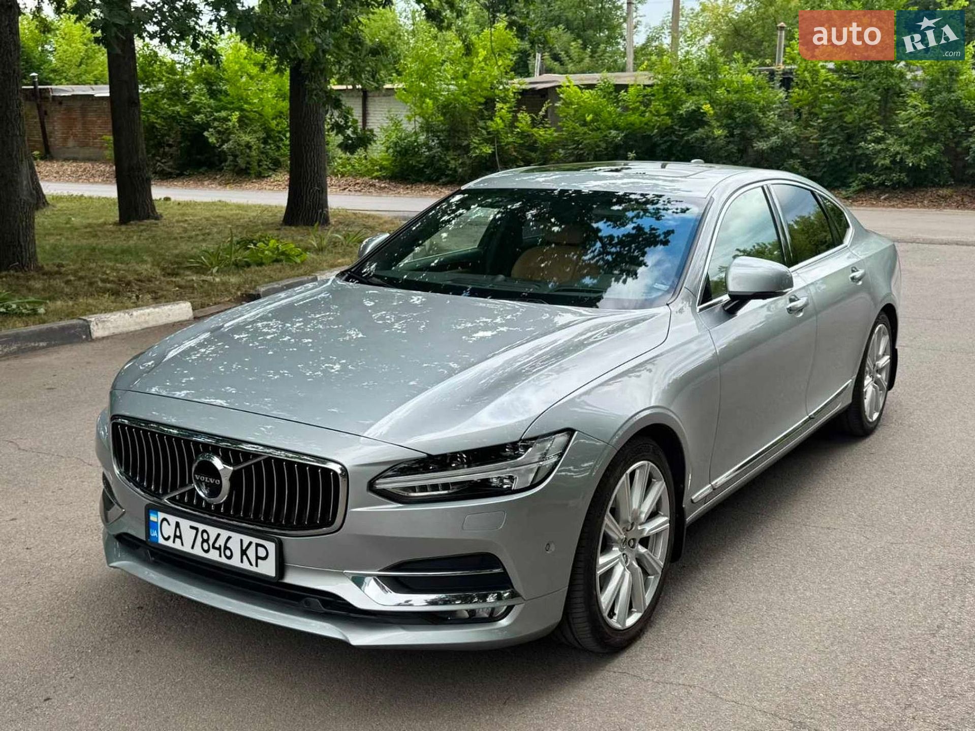 Volvo S90 2018 VIN YV1PSA8ADJ1036748 фото оголошення 5 з 18
