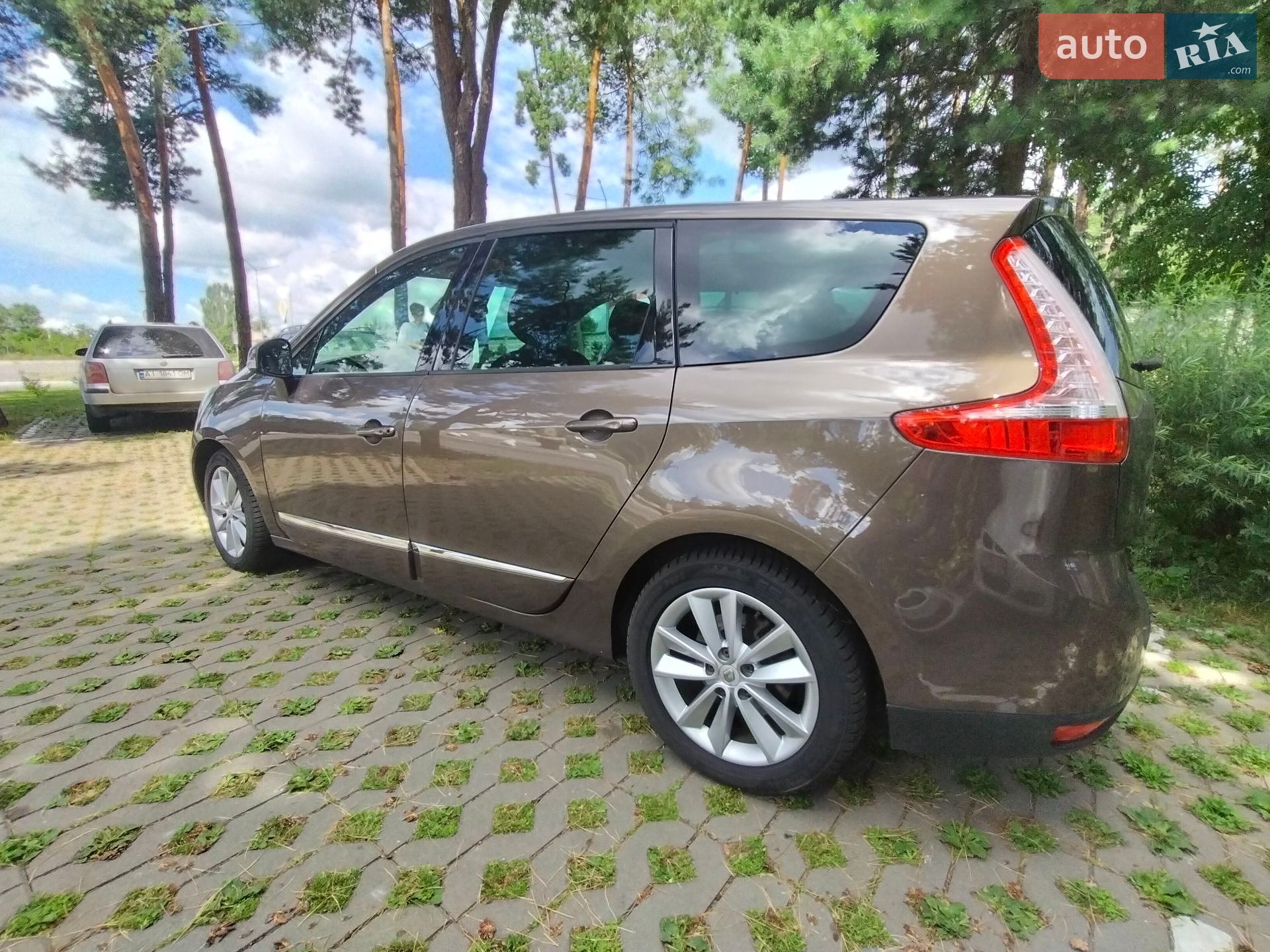 Renault Grand Scenic 2012 VIN VF1JZ0YB347548751 фото оголошення 4 з 24
