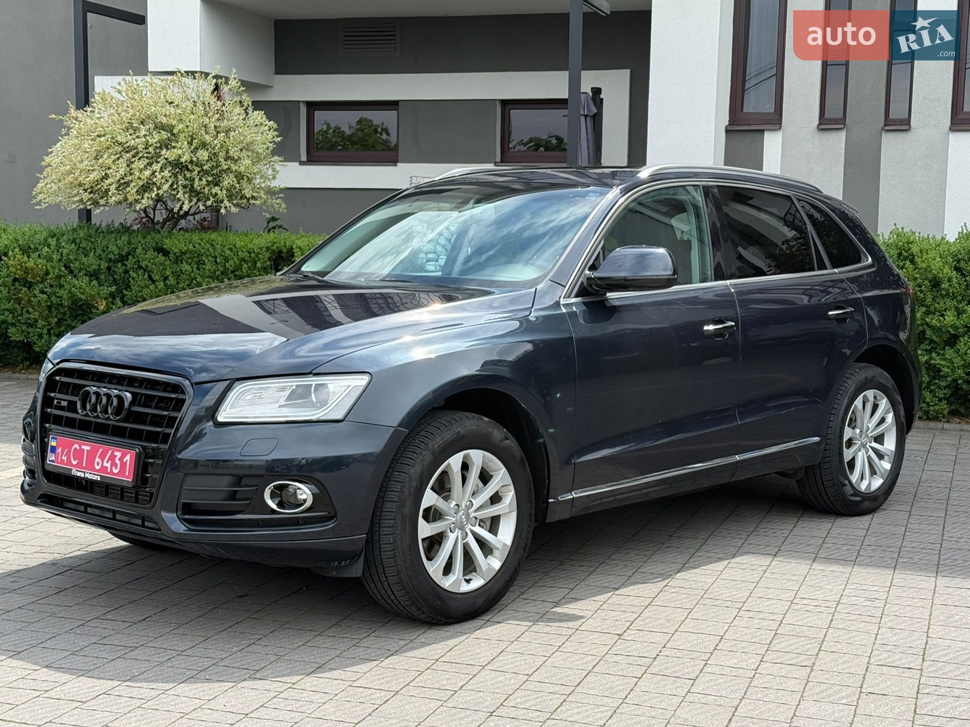 Audi Q5 2015 VIN WA1L2AFP2GA046851 фото оголошення 2 з 31