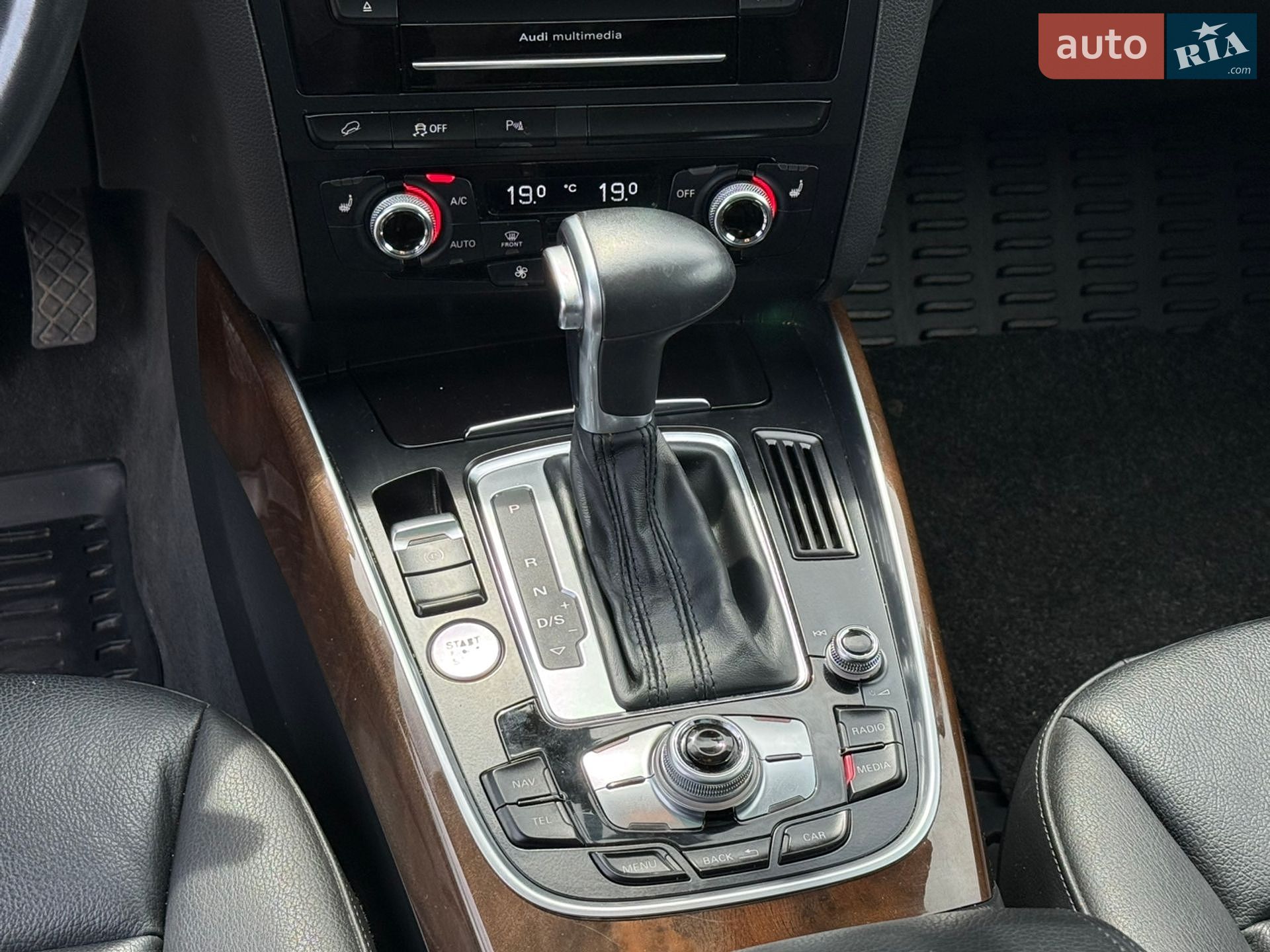 Audi Q5 2015 VIN WA1L2AFP2GA046851 фото оголошення 24 з 31