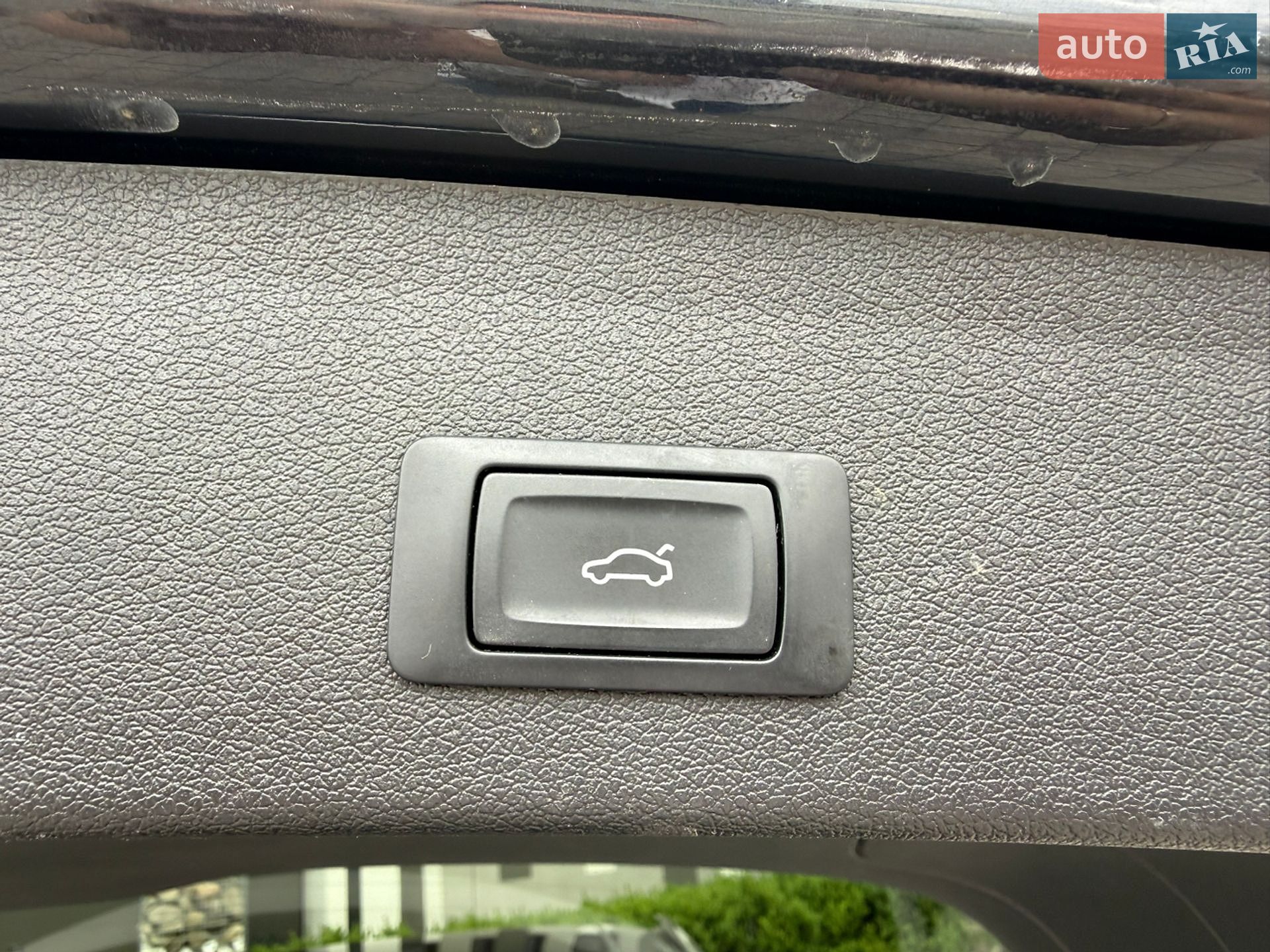 Audi Q5 2015 VIN WA1L2AFP2GA046851 фото оголошення 28 з 31