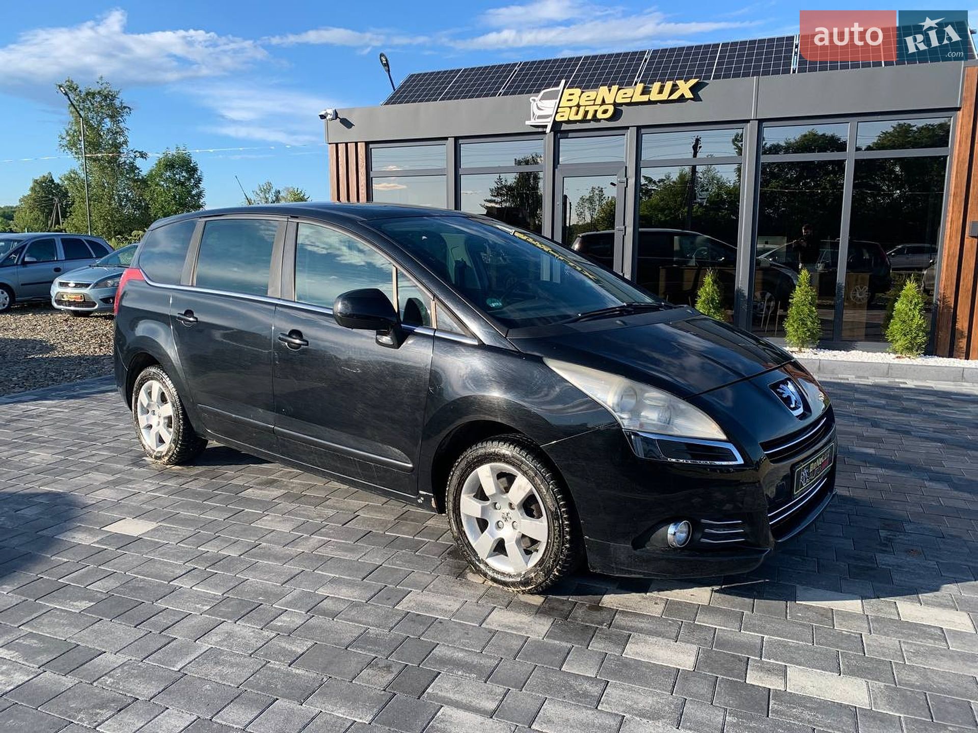 Peugeot 5008 2010 VIN VF30E5FV8AS204570 фото оголошення 2 з 27