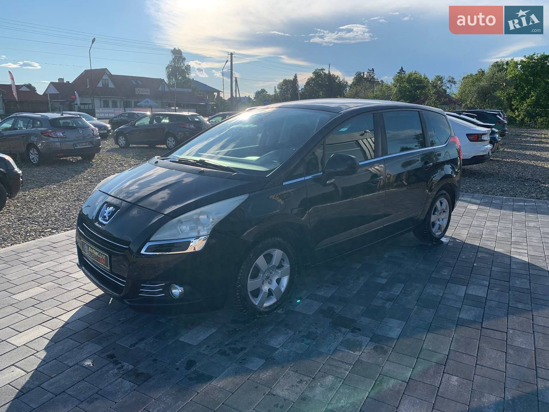 Peugeot 5008 2010 VIN VF30E5FV8AS204570 фото оголошення 3 з 27