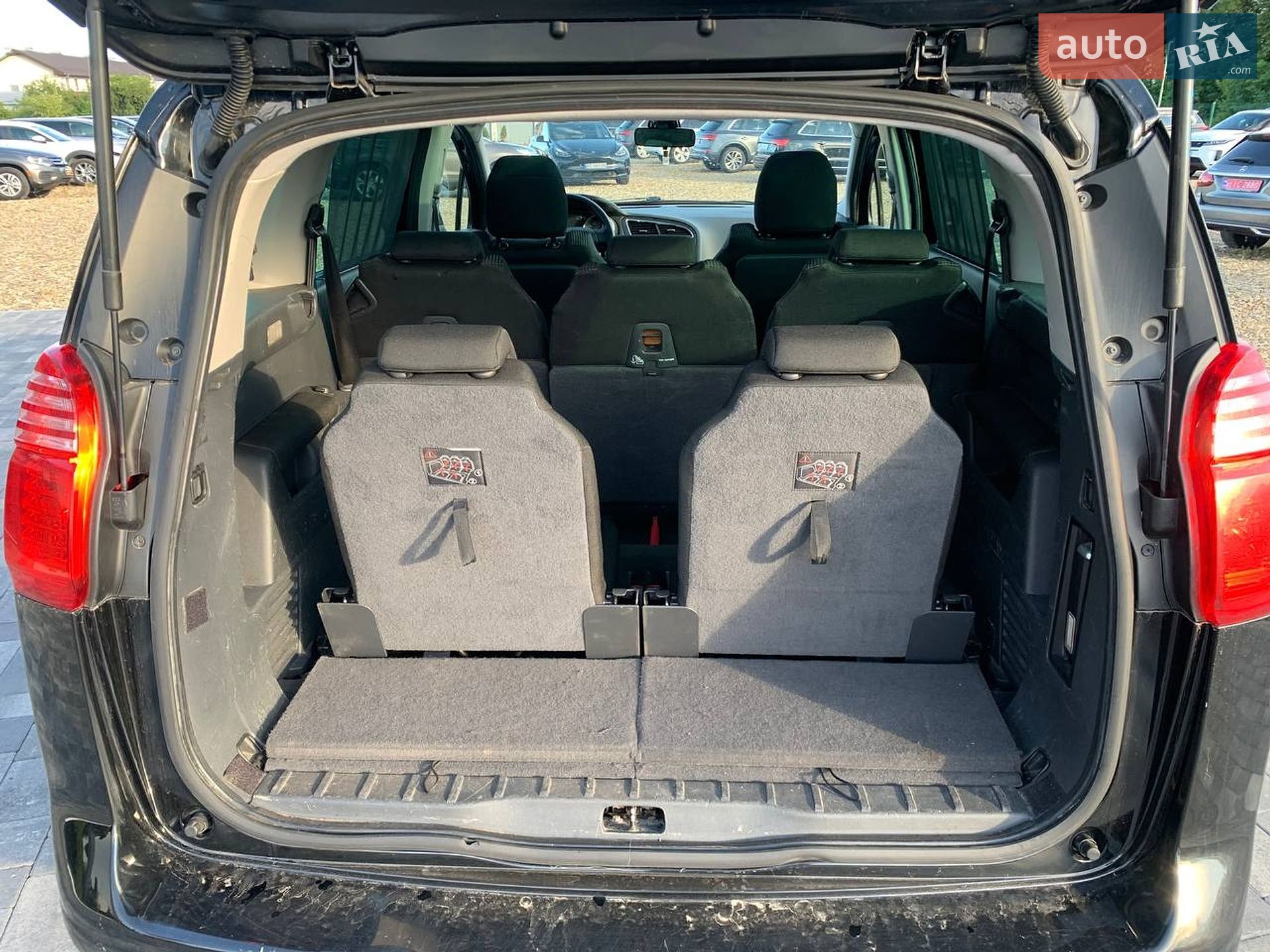 Peugeot 5008 2010 VIN VF30E5FV8AS204570 фото оголошення 25 з 27