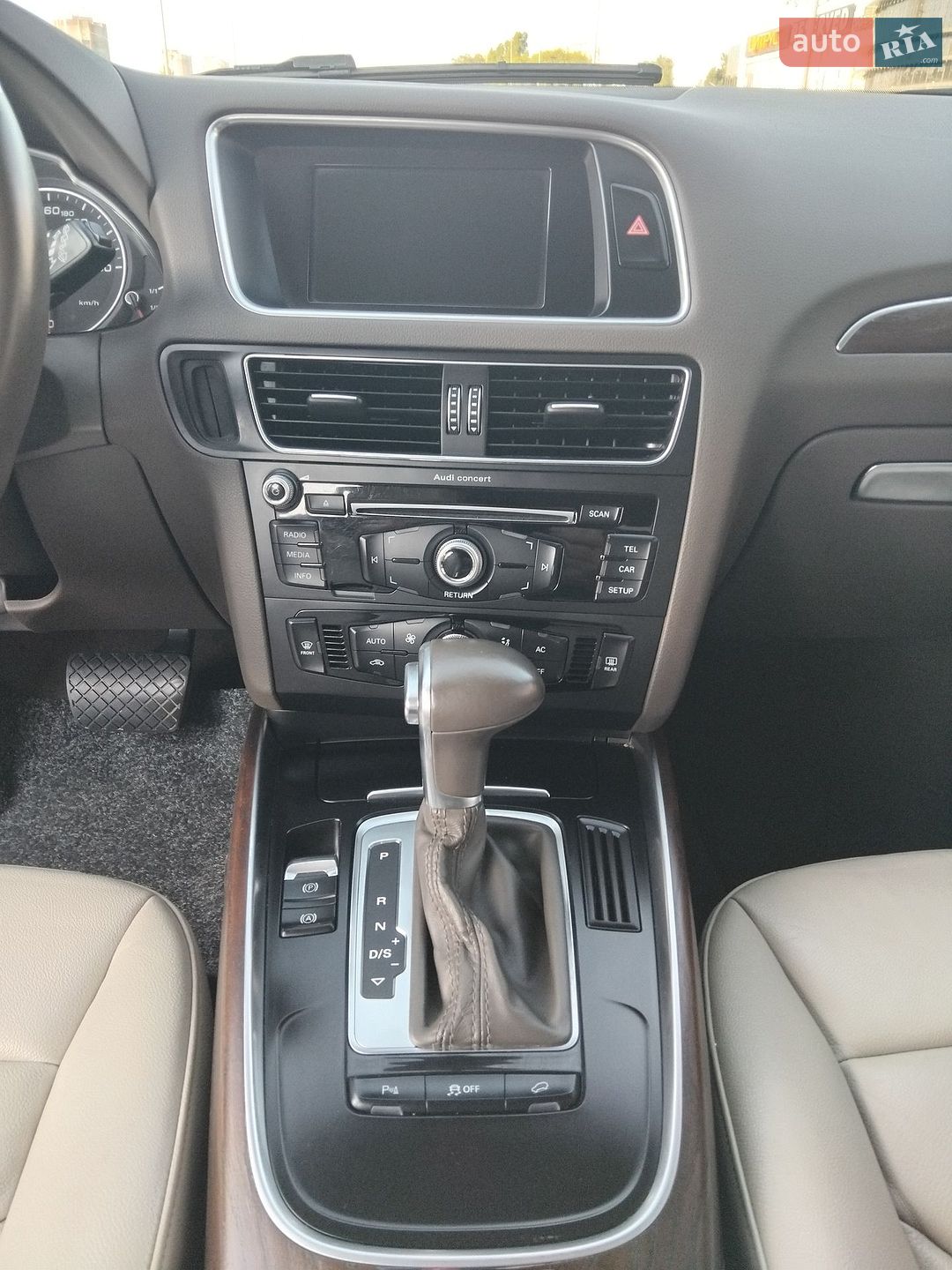 Audi Q5 2013 VIN WAUZZZ8R8DA089379 фото оголошення 33 з 41