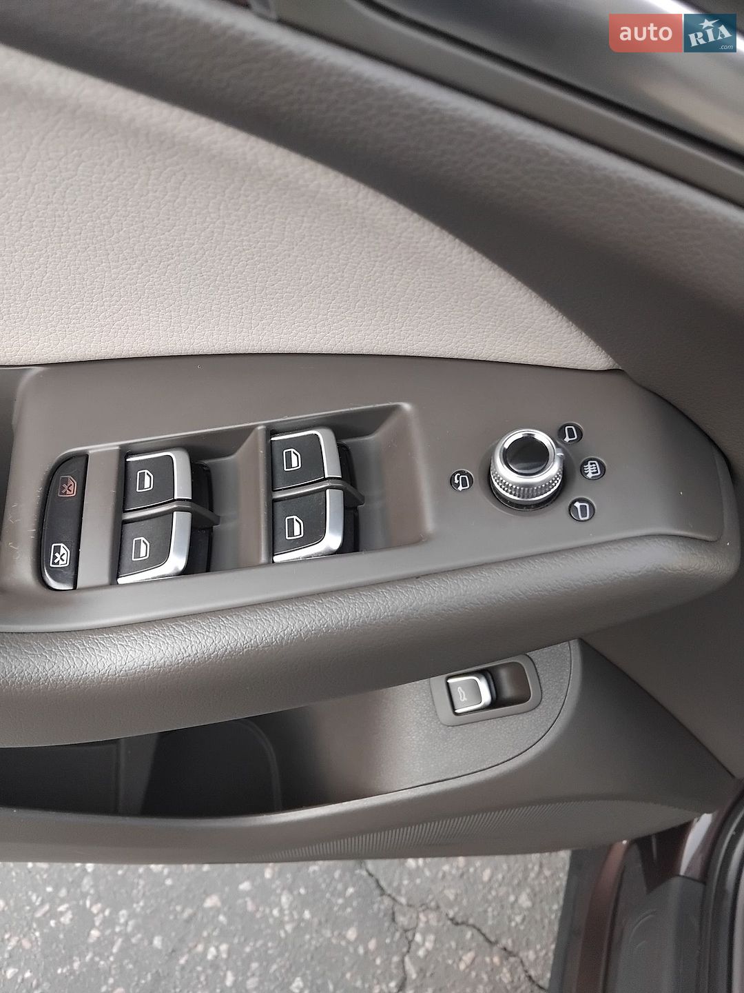 Audi Q5 2013 VIN WAUZZZ8R8DA089379 фото оголошення 36 з 41