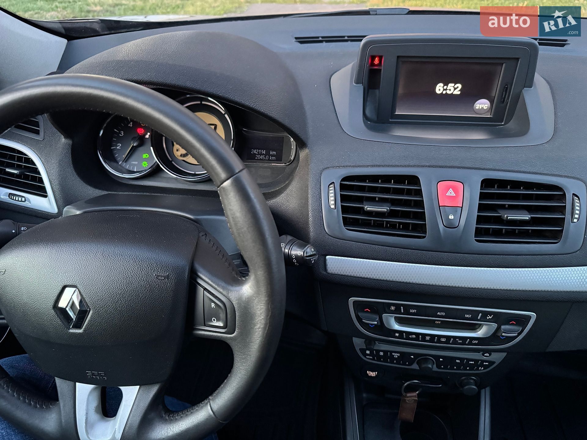 Renault Megane 2010 VIN VF1KZ1W0643834451 фото оголошення 24 з 32