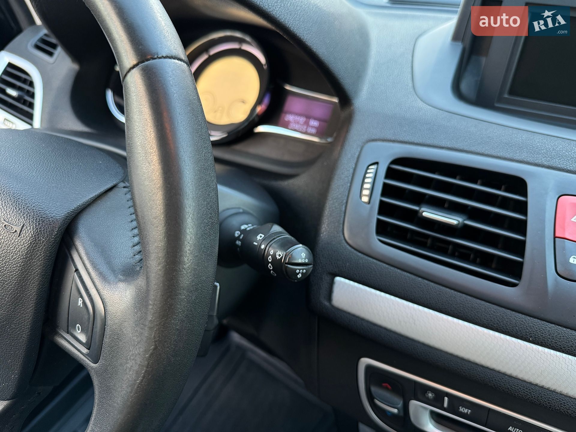 Renault Megane 2010 VIN VF1KZ1W0643834451 фото оголошення 26 з 32