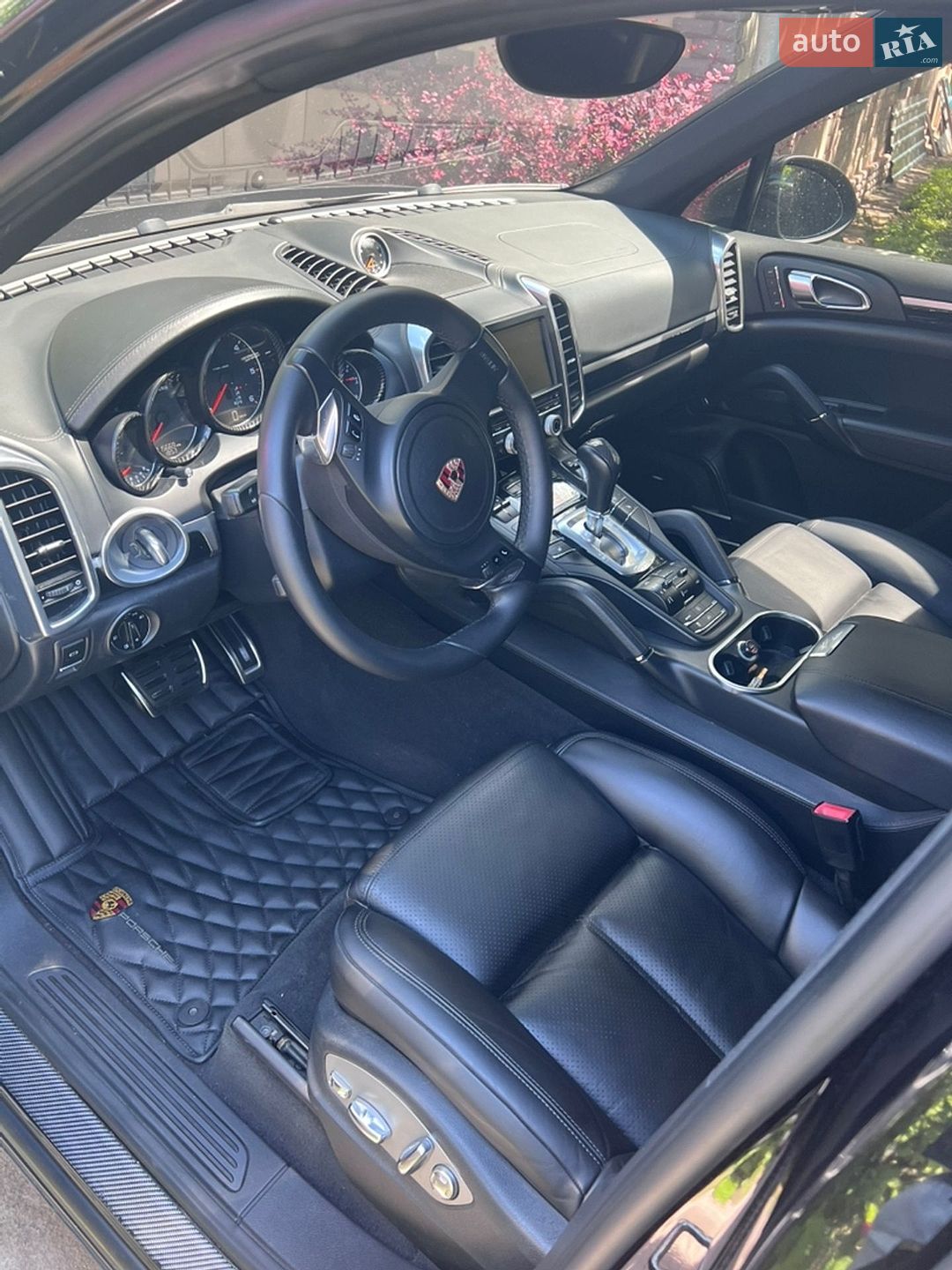 Porsche Cayenne 2011 VIN WP1ZZZ92ZCLA20749 фото оголошення 24 з 24
